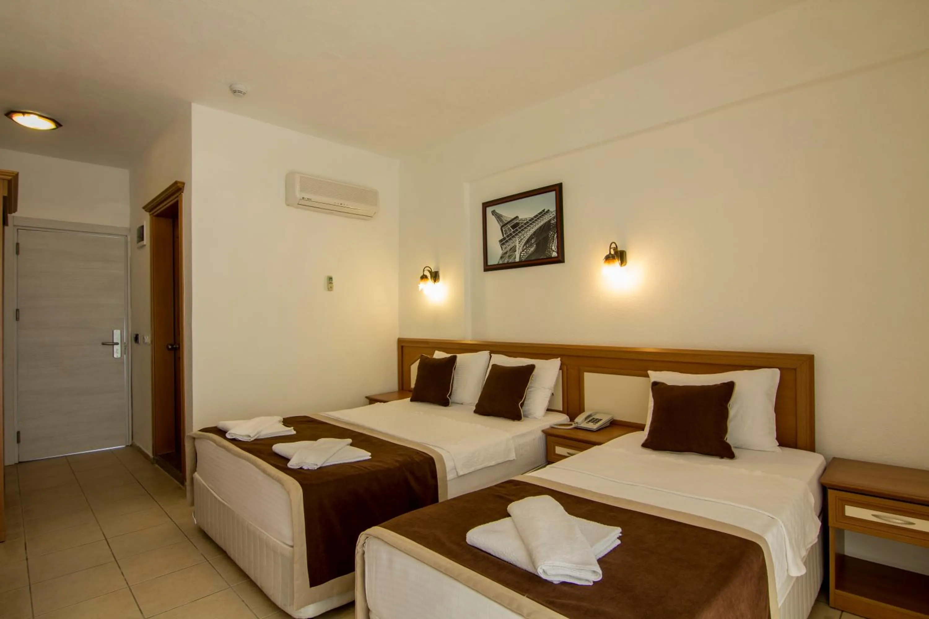 Bed in Belcekum Beach Hotel