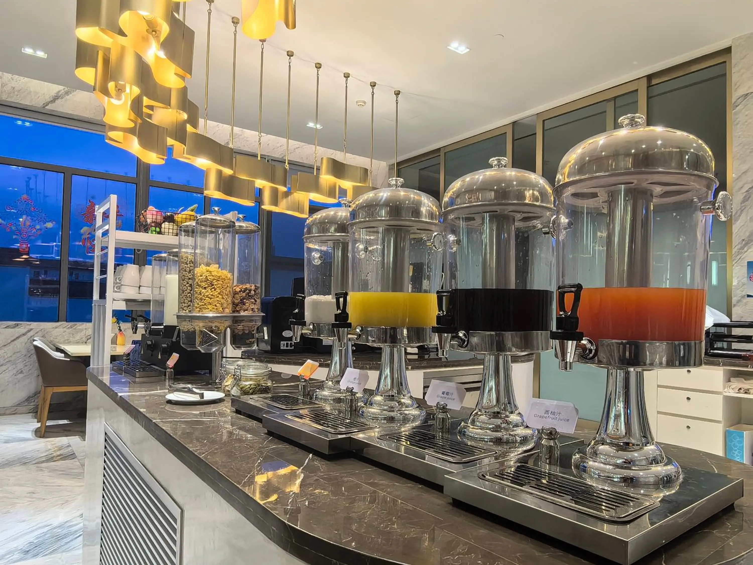 Food and drinks in Hilton Garden Inn Qidong