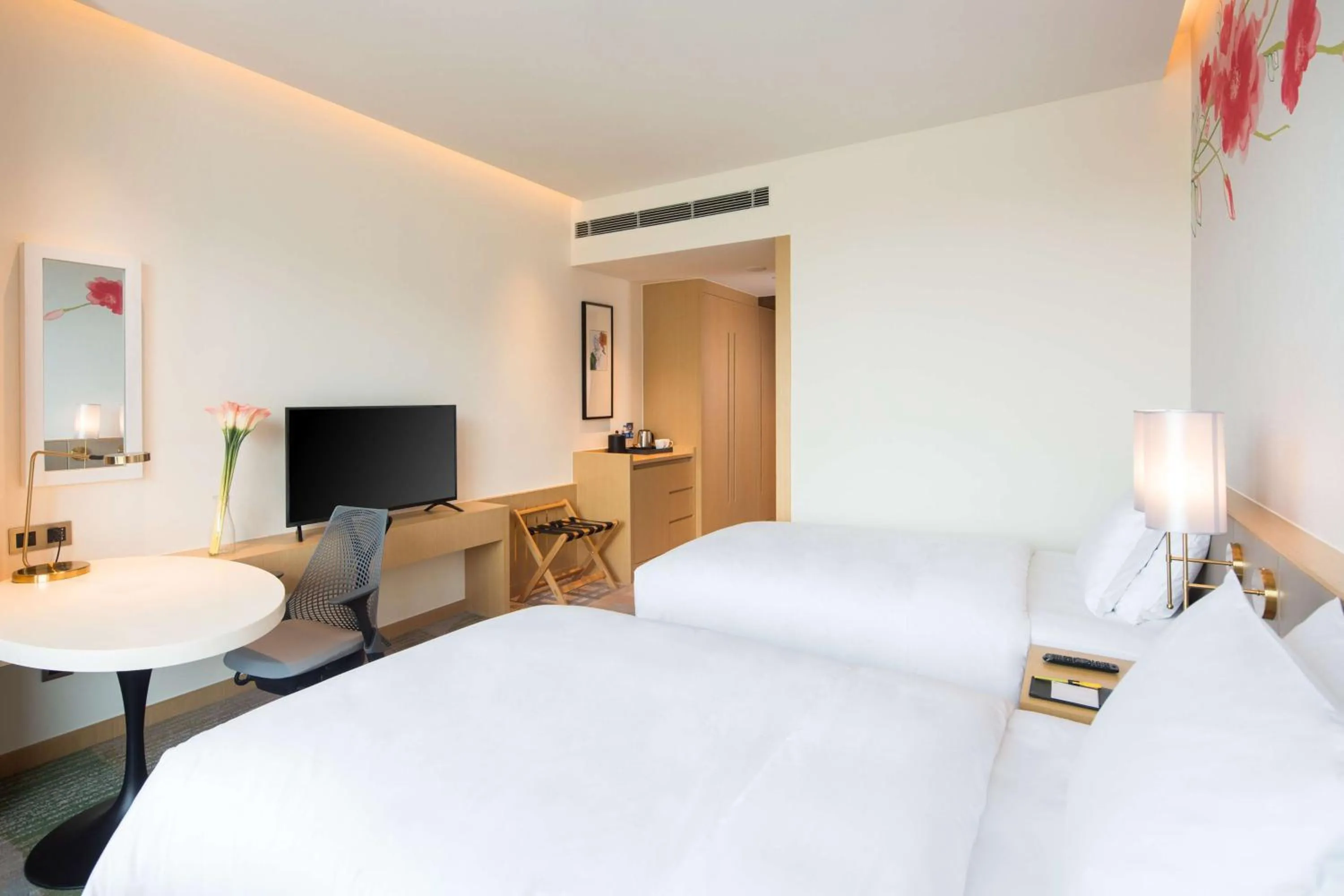 Bedroom, Bed in Hilton Garden Inn Qidong