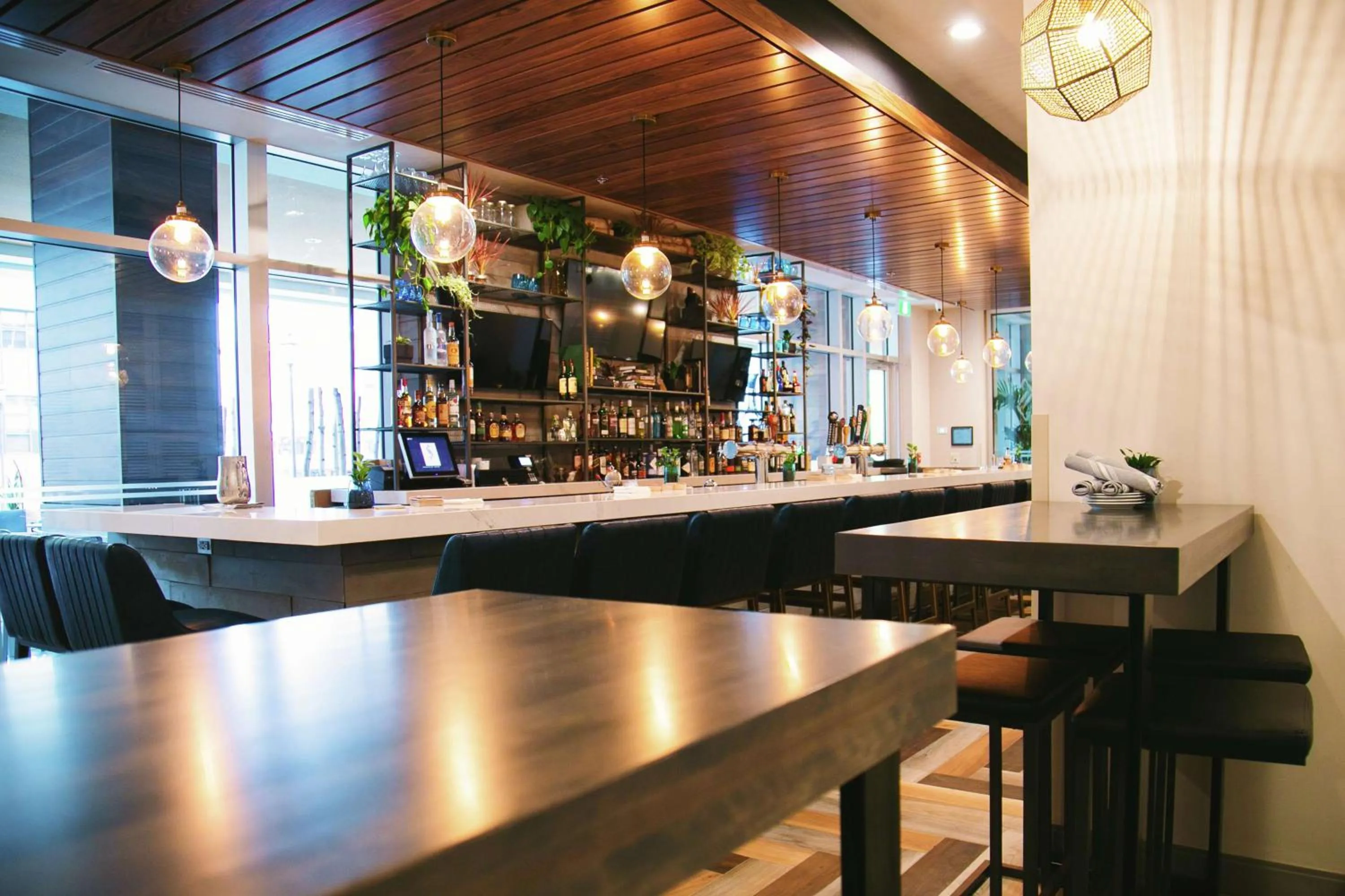 Restaurant/places to eat in Hilton Garden Inn Fredericton