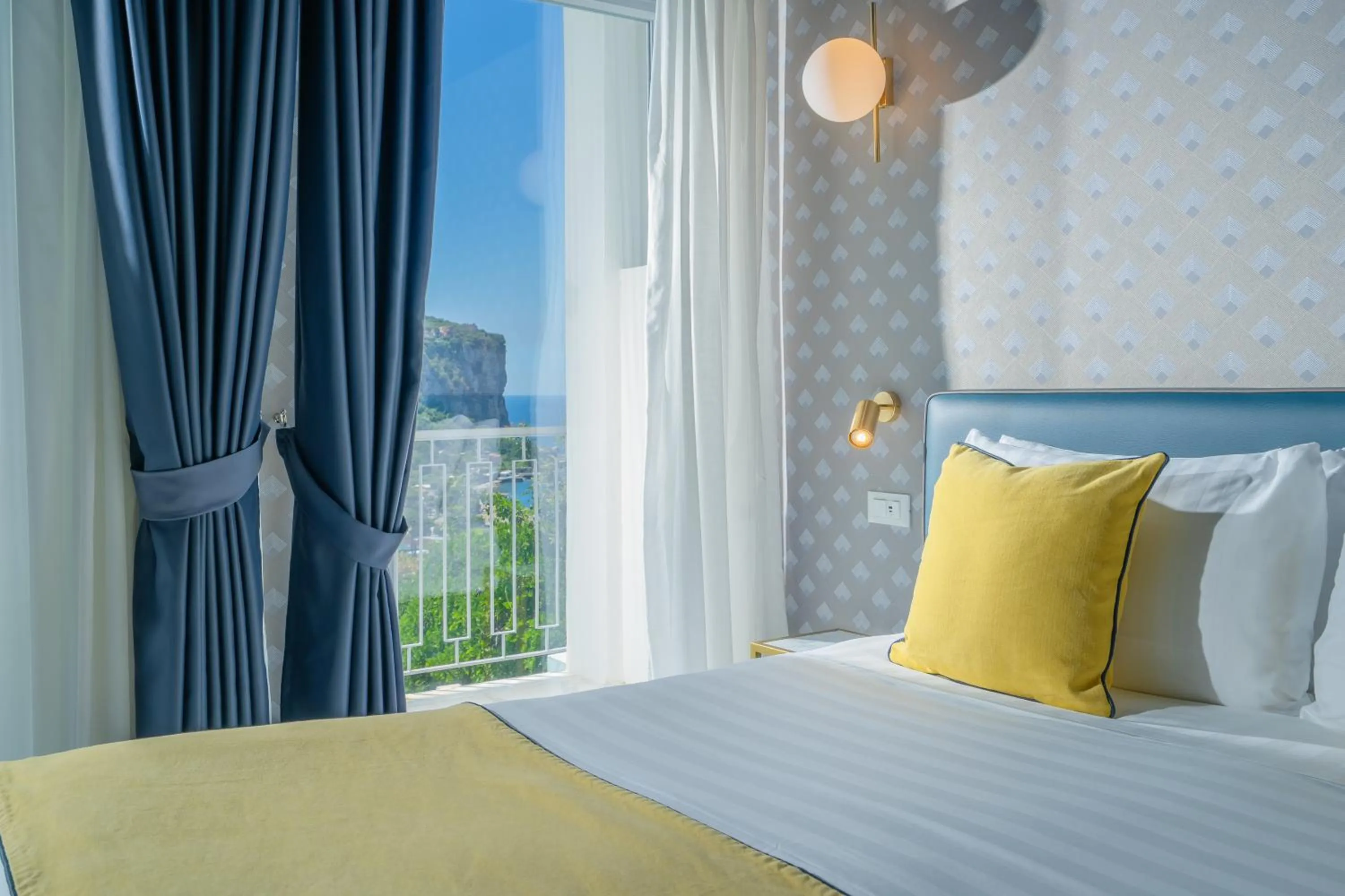 Bedroom, Bed in Hotel Mary