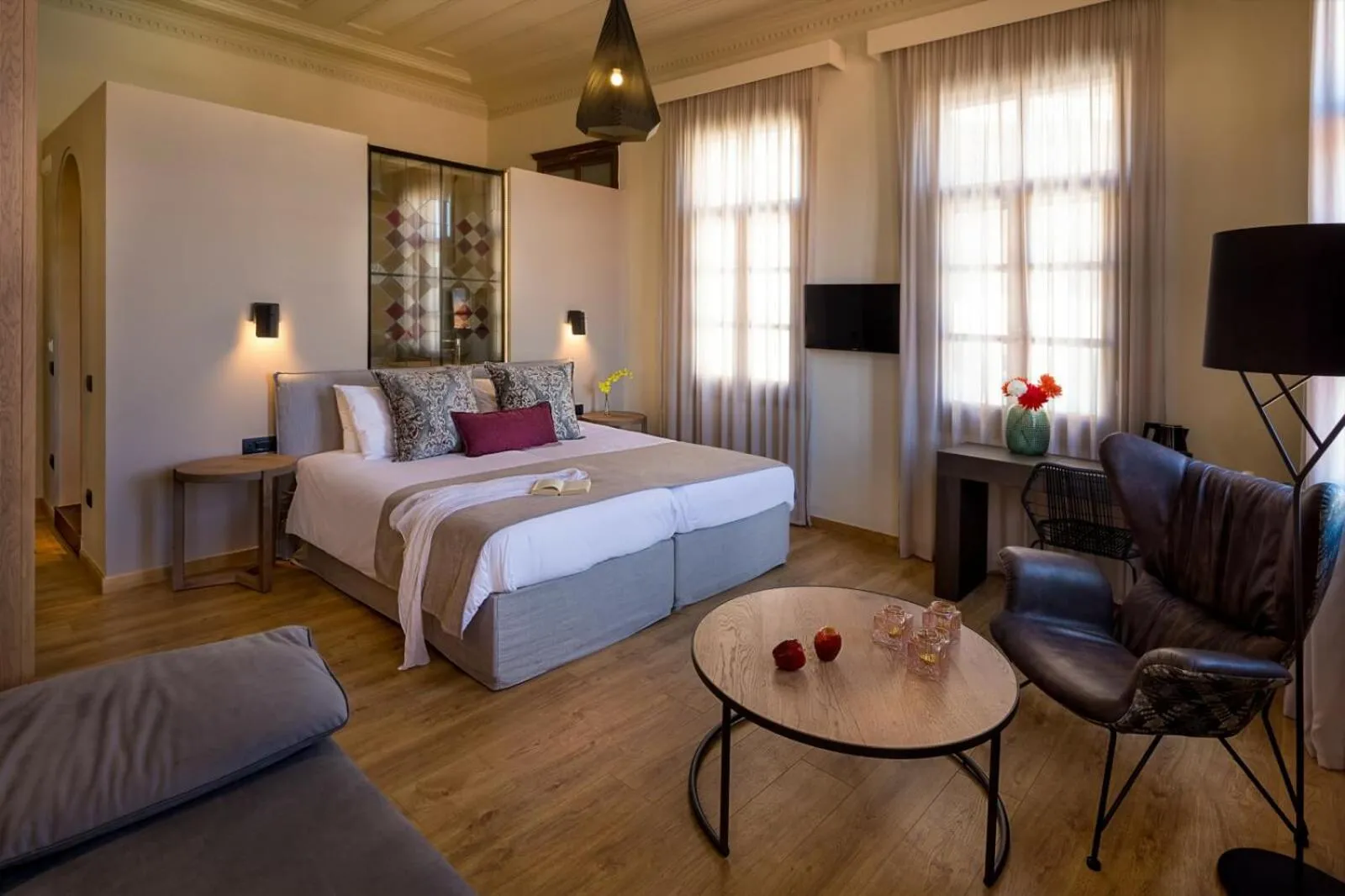 Bed in ELG Contessa Boutique Hotel