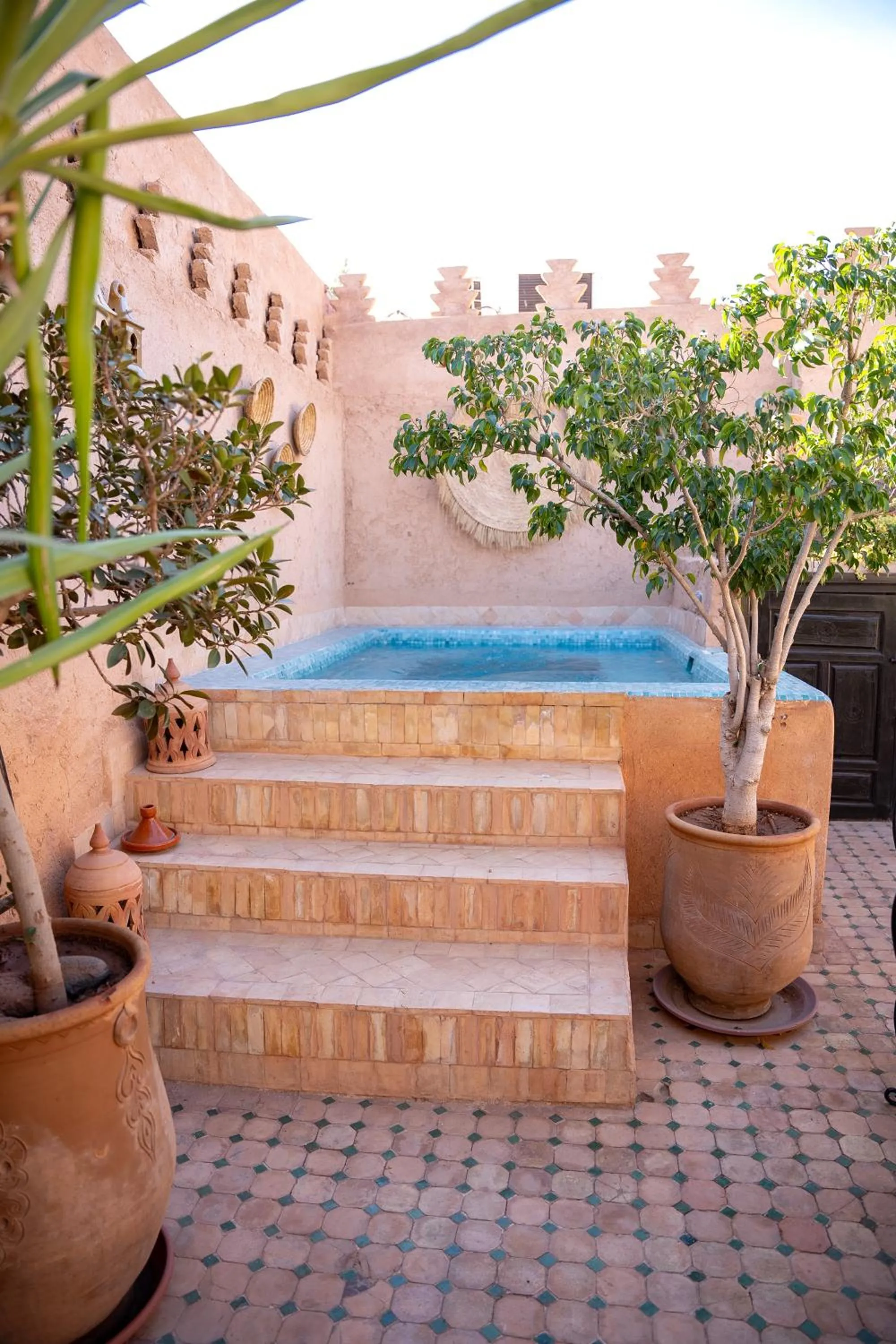 Swimming pool in Riad Maud