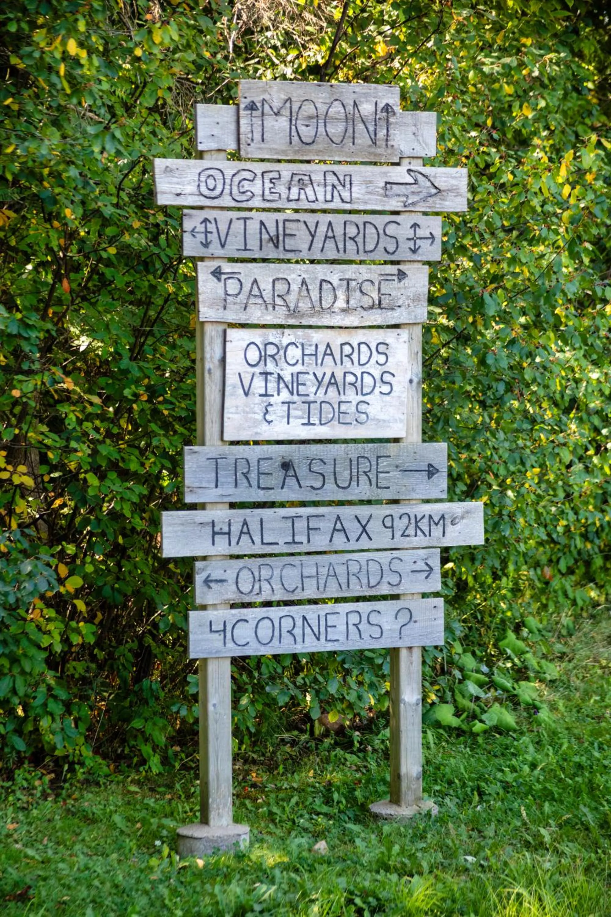 Property logo or sign in Old Orchard Inn