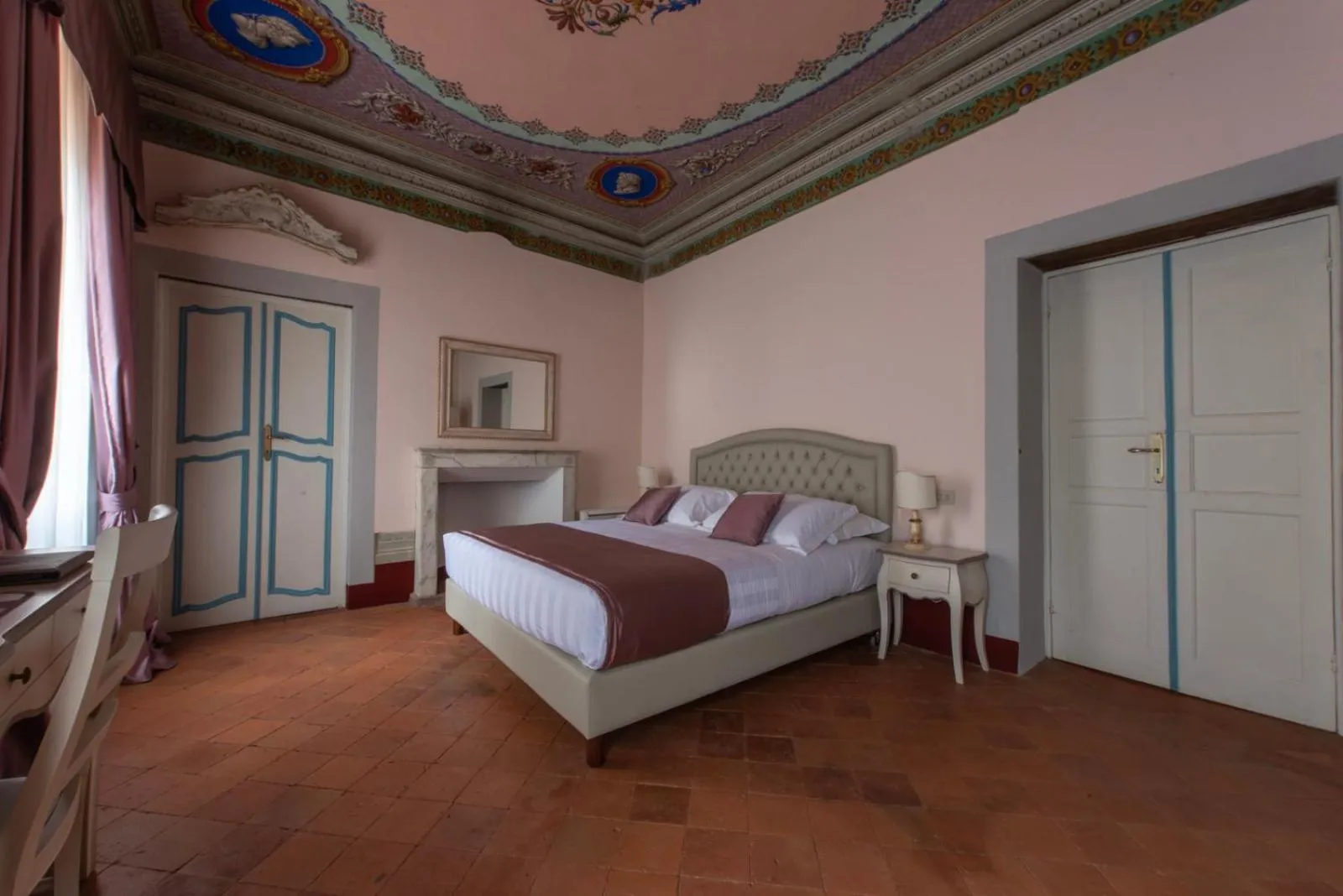 Photo of the whole room, Bed in Relais Corte Rodeschi