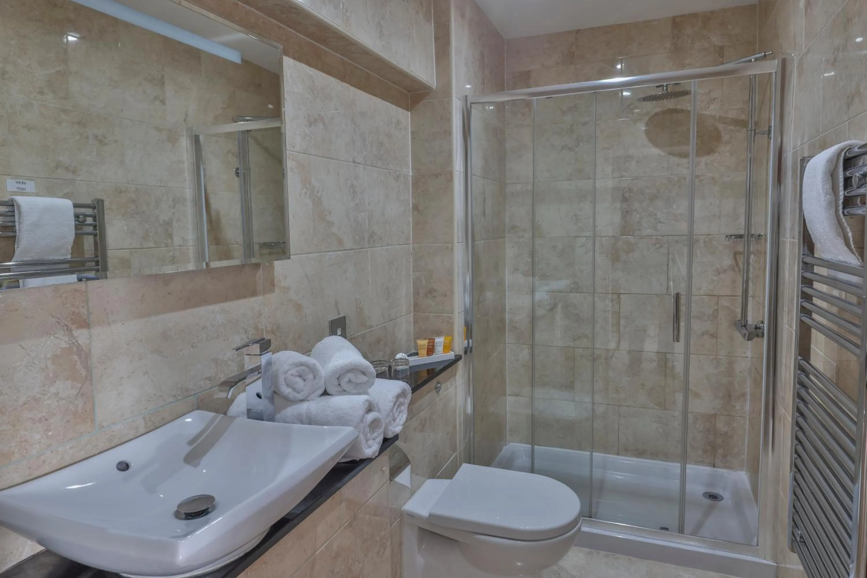 Bathroom in Castle Bromwich Hall Hotel, BW Signature Collection by Best Western