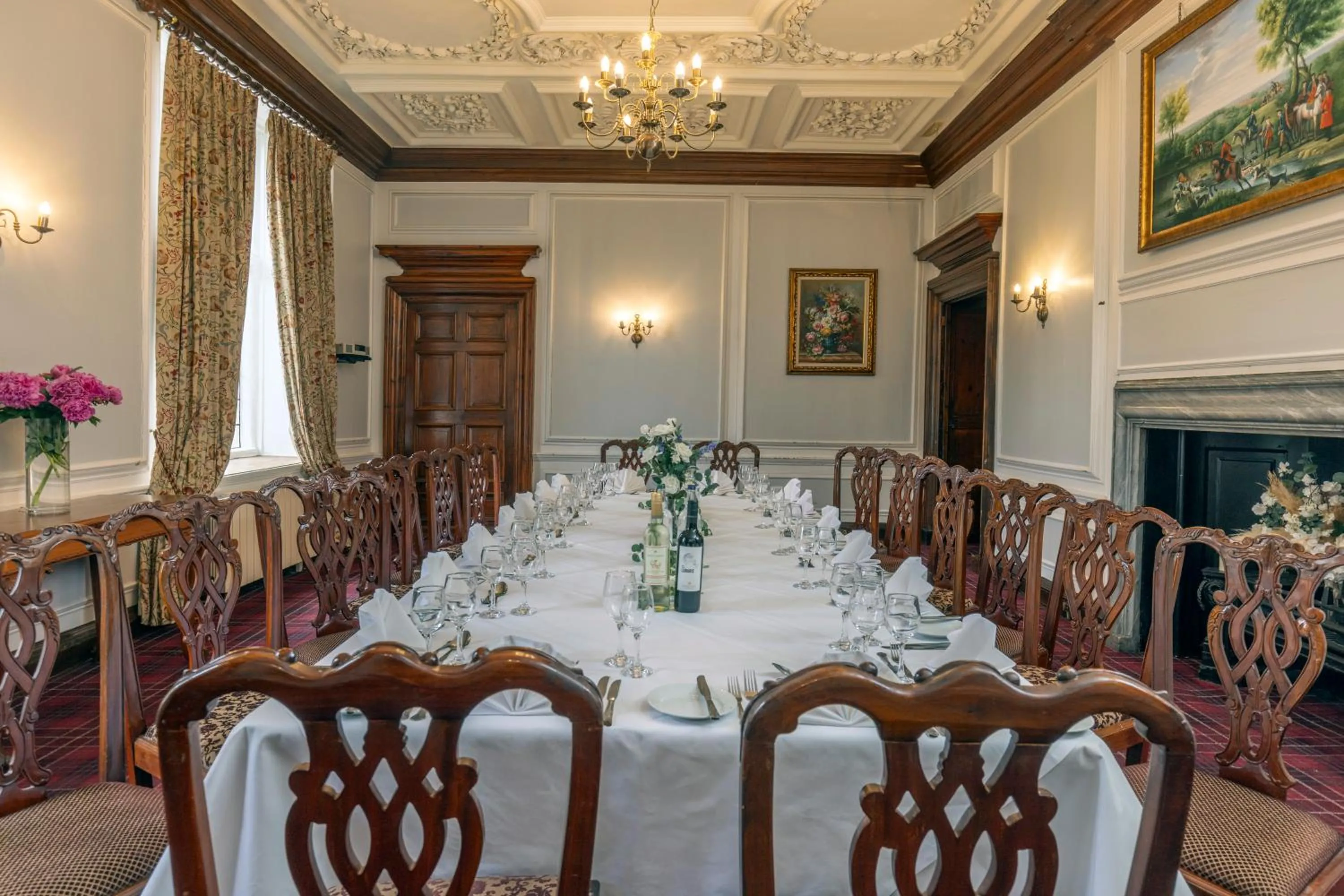 Dining area in Castle Bromwich Hall Hotel, BW Signature Collection by Best Western