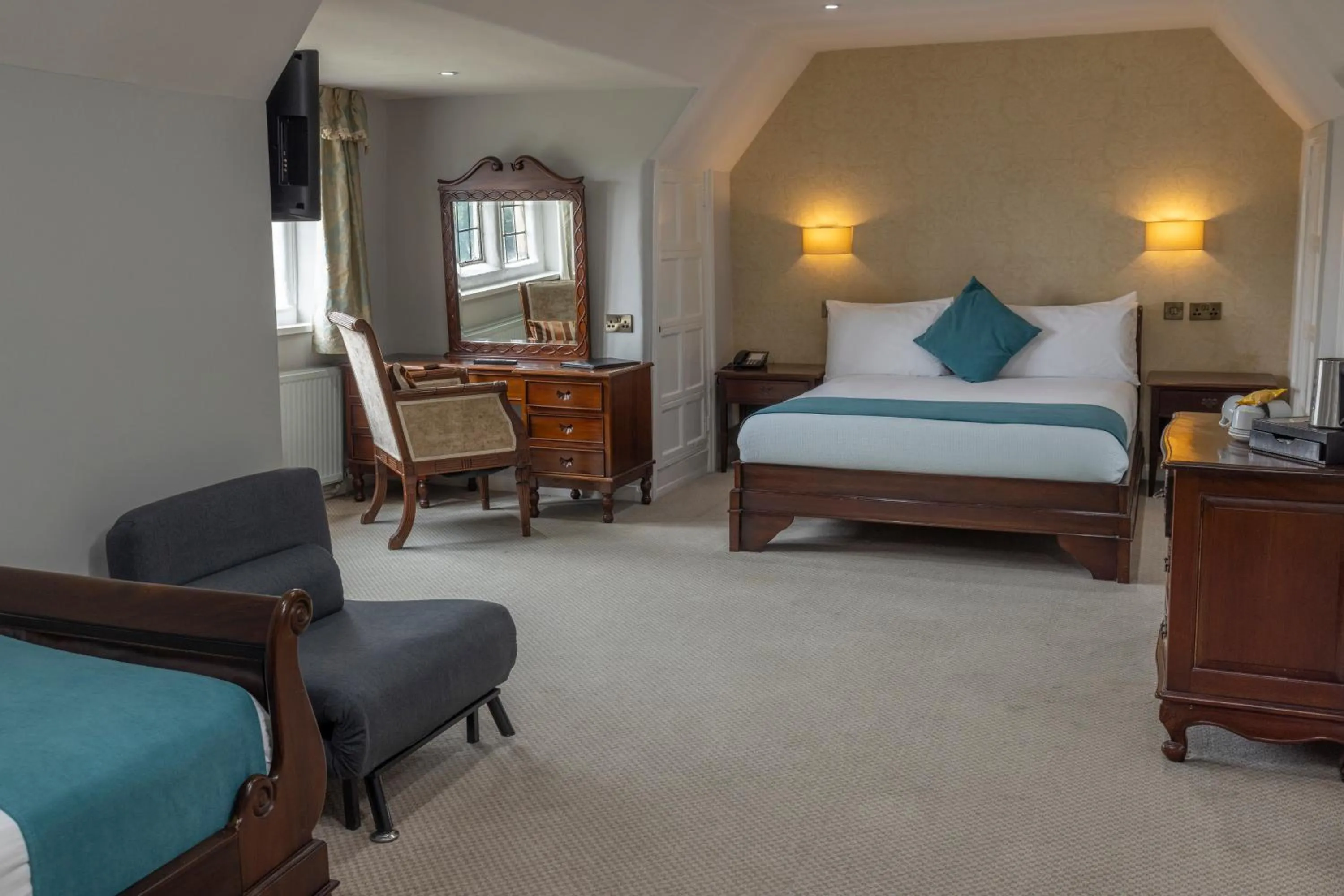 Bedroom, Bed in Castle Bromwich Hall Hotel, BW Signature Collection by Best Western
