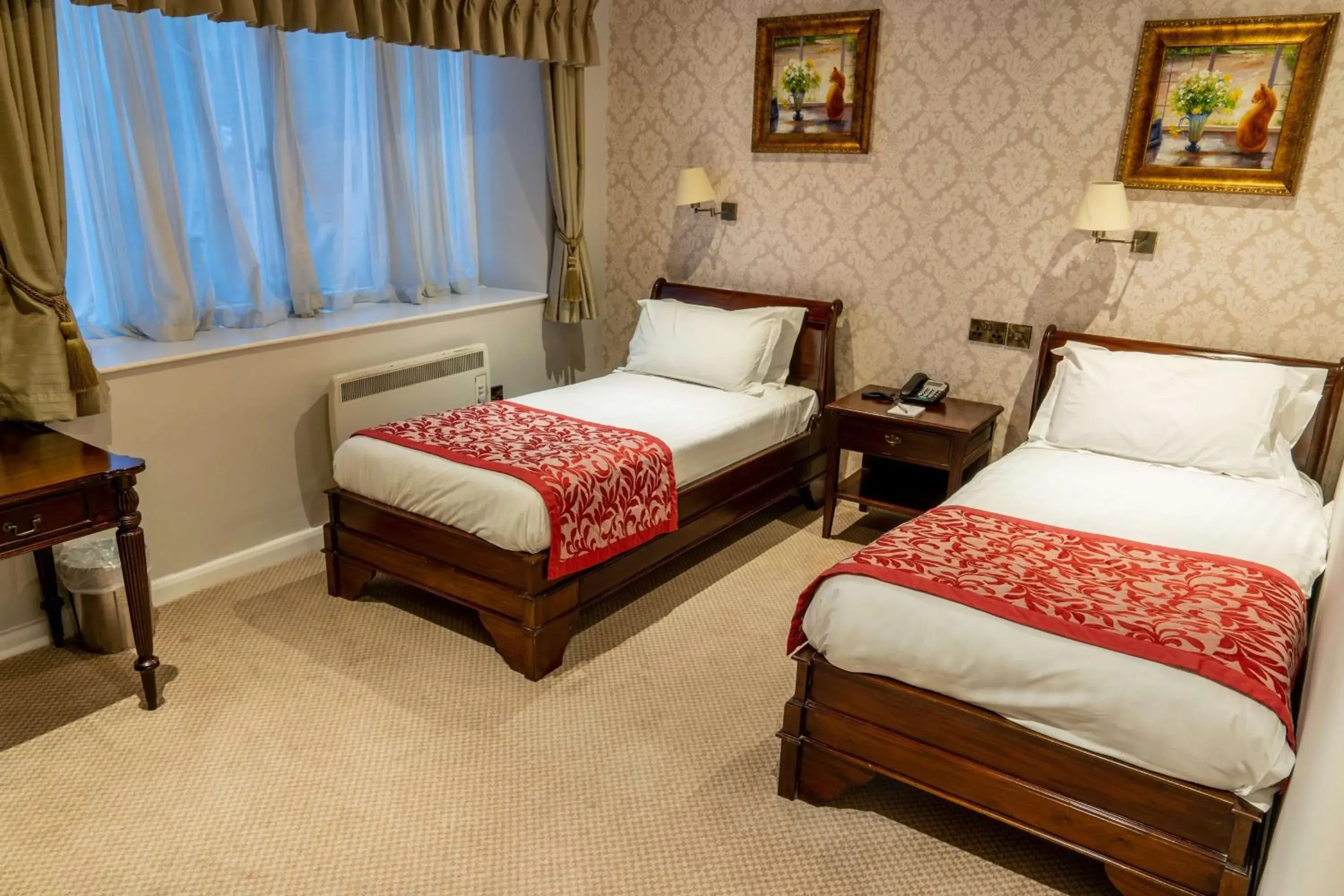 Classic Twin Room in Castle Bromwich Hall; Sure Hotel Collection by Best Western Classic Twin Room in Castle Bromwich Hall; Sure Hotel Collection by Best Western
