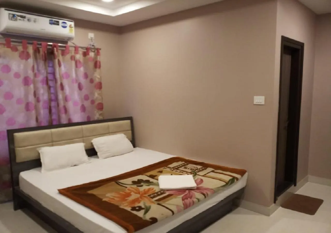 Bed in Hotel Raj Palace