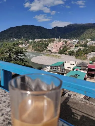 Day in Skyard Hostel Rishikesh Laxman Jhula