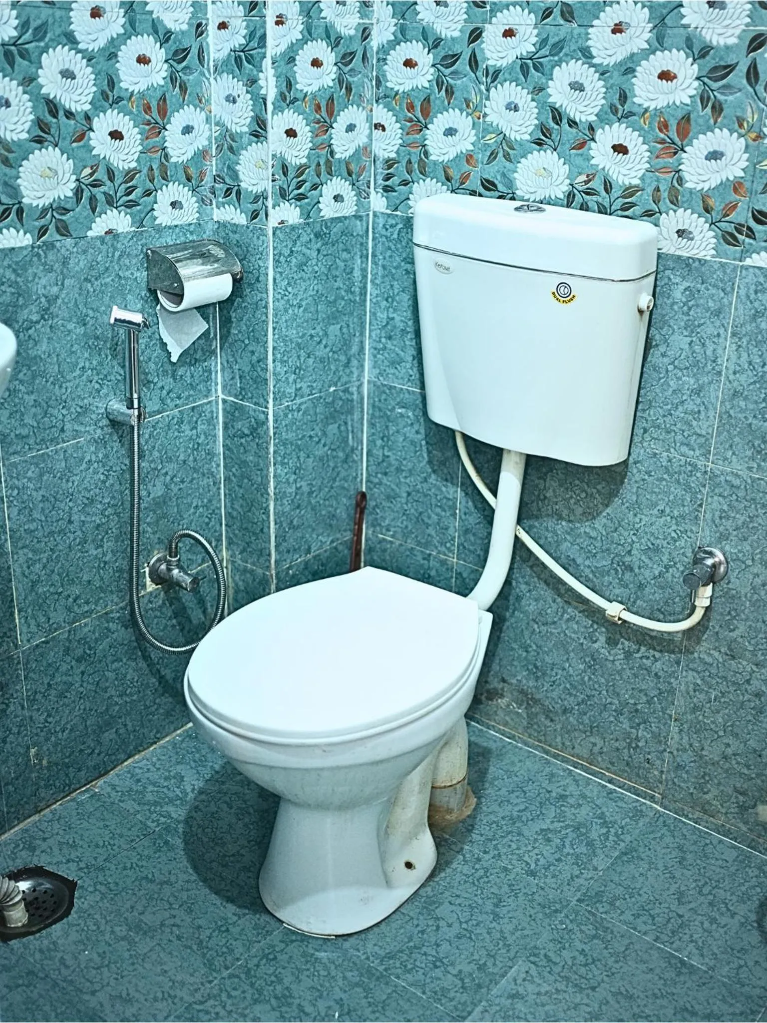 Skyard Hostel Rishikesh Laxman Jhula