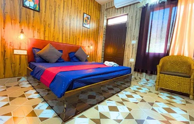 Bed in Skyard Hostel Rishikesh Laxman Jhula