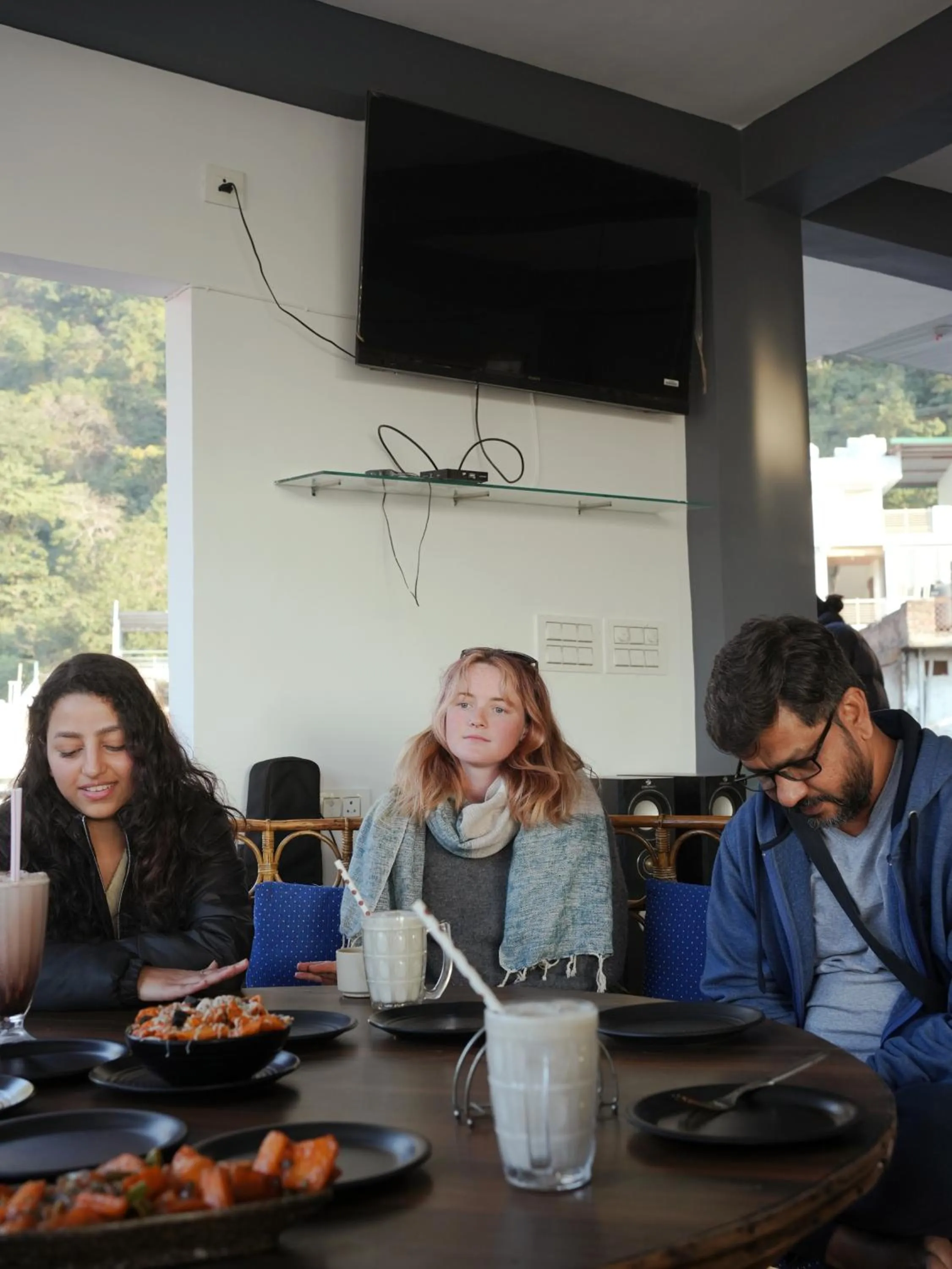Food and drinks in Skyard Hostel Rishikesh Laxman Jhula