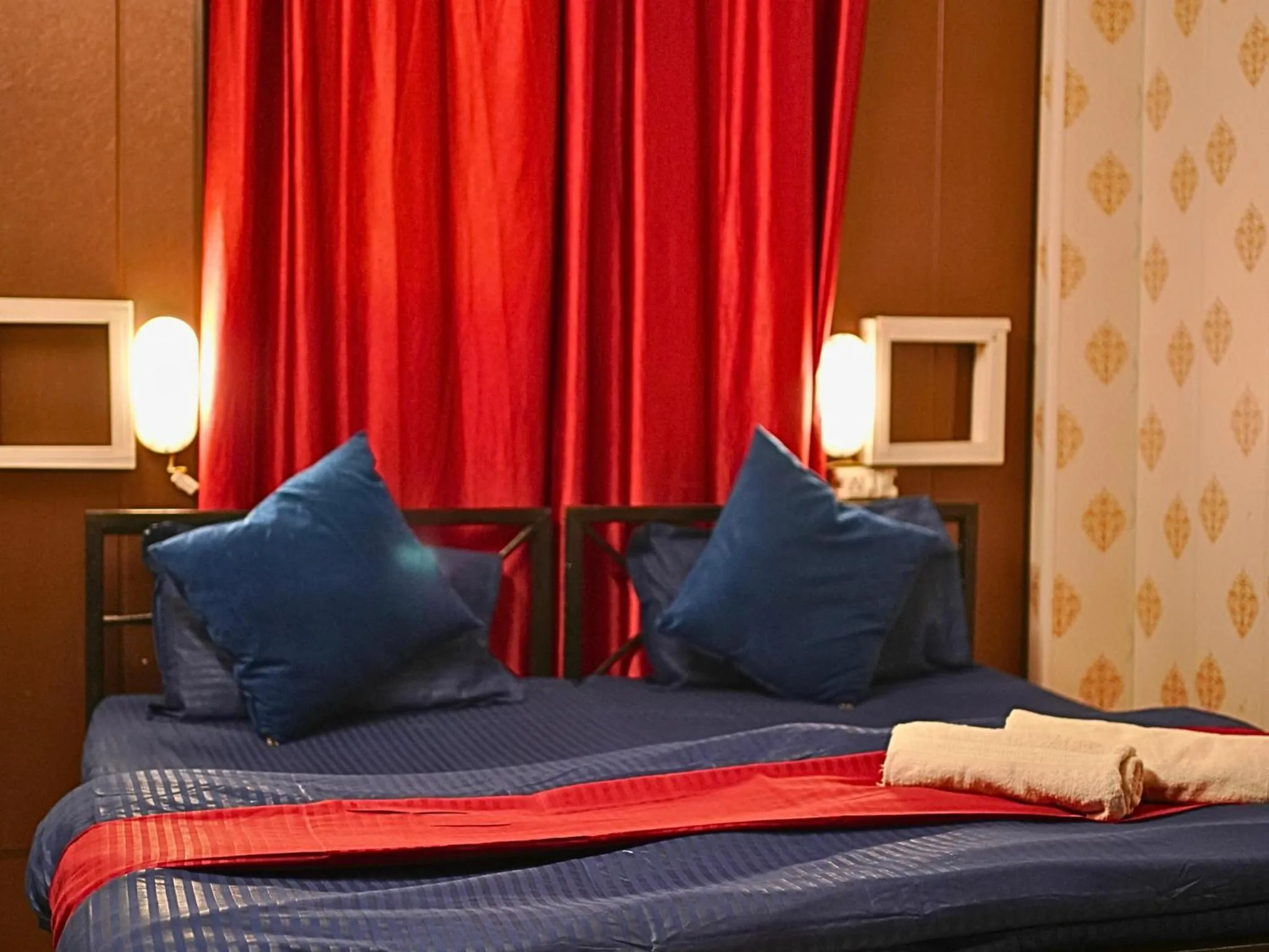 Bed in Skyard Hostel Rishikesh Laxman Jhula