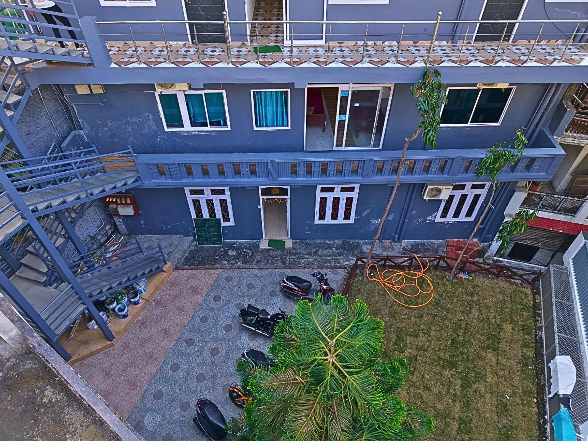 Property building in Skyard Hostel Rishikesh Laxman Jhula