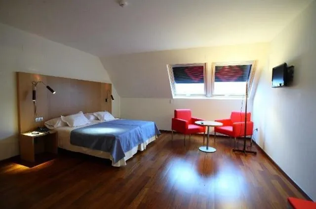 Photo of the whole room, Bed in Hotel Ril