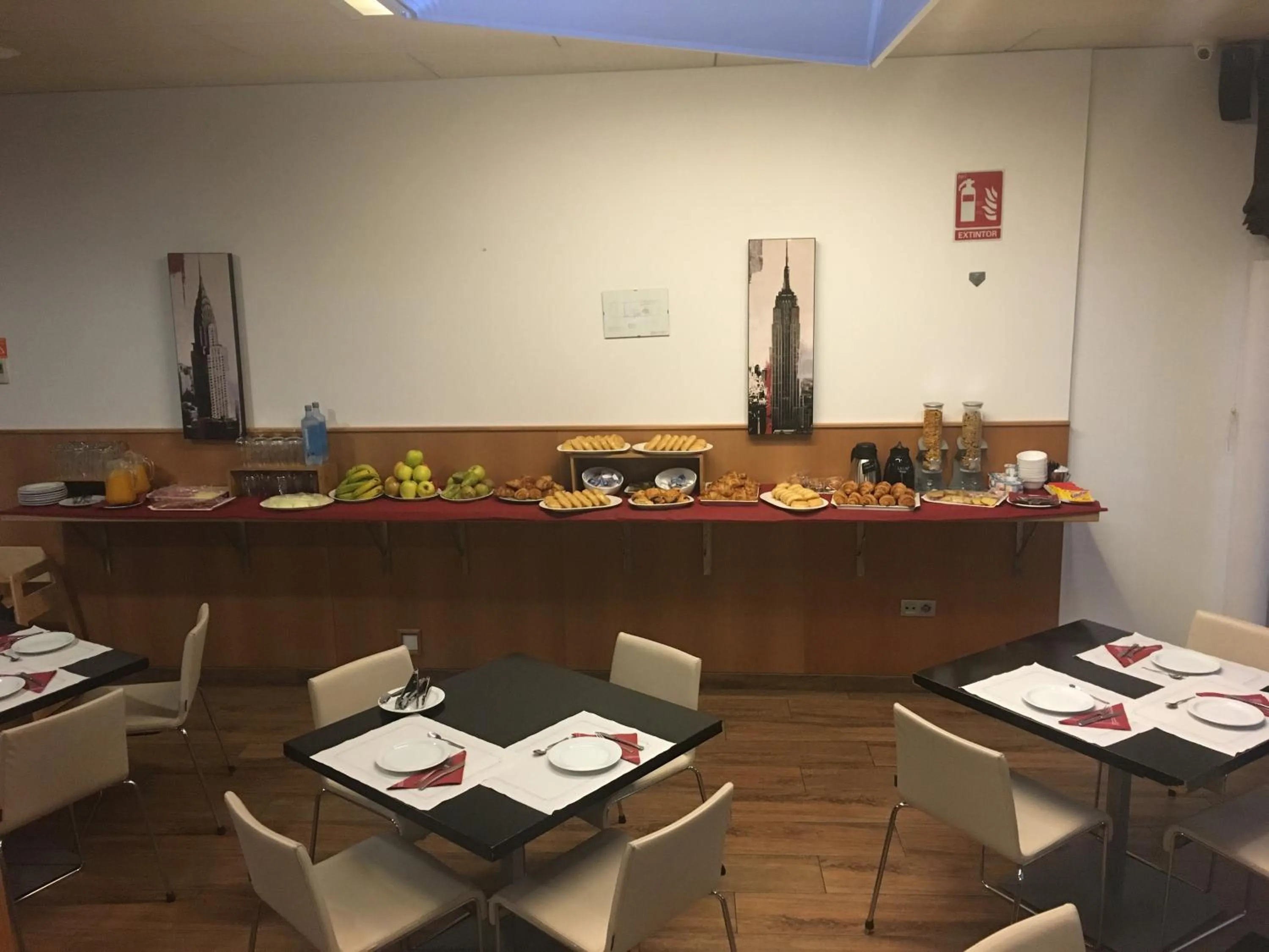 Breakfast in Hotel Ril