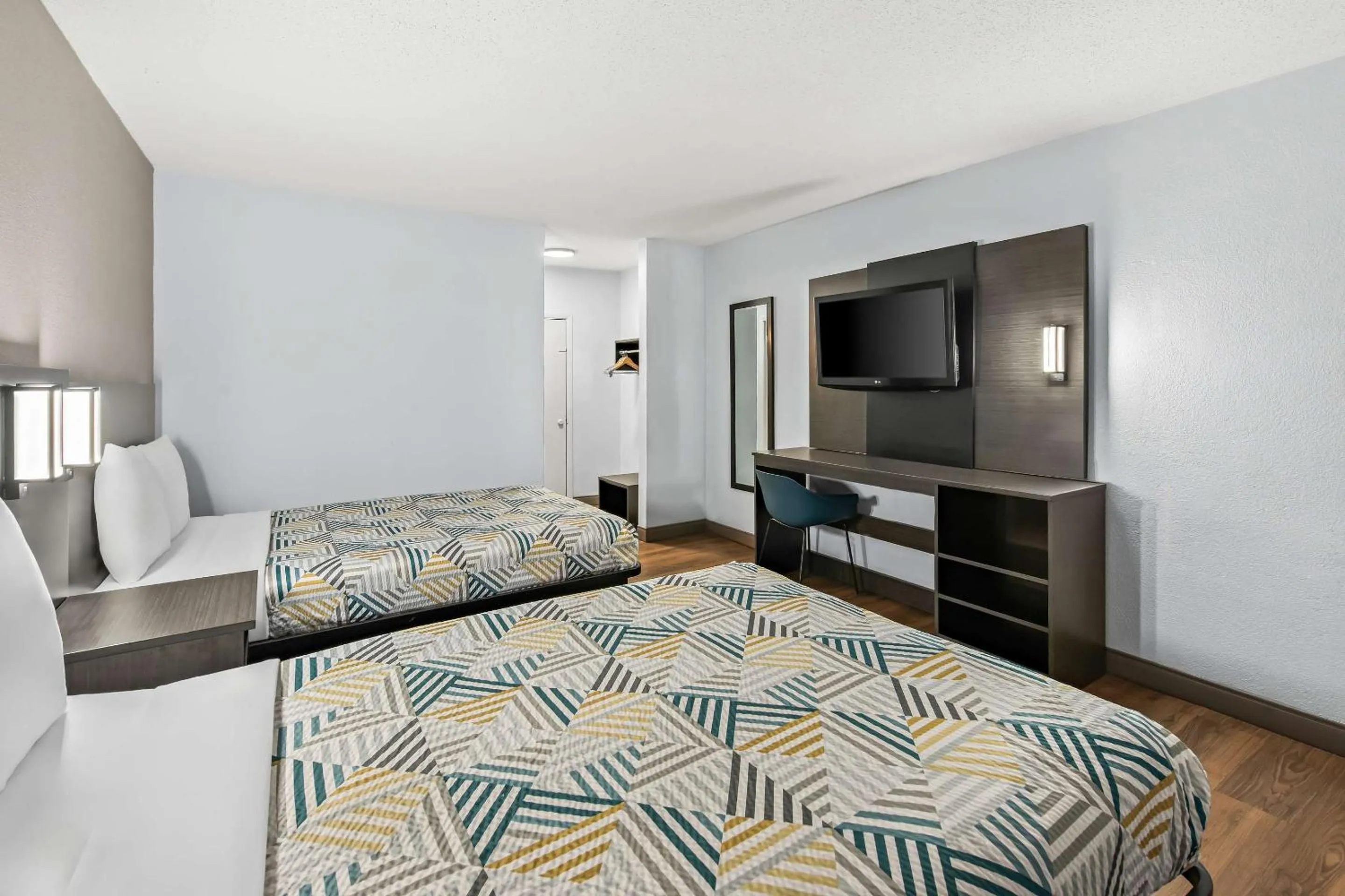 Bedroom, Bed in Motel 6 Lester - Philadelphia Airport