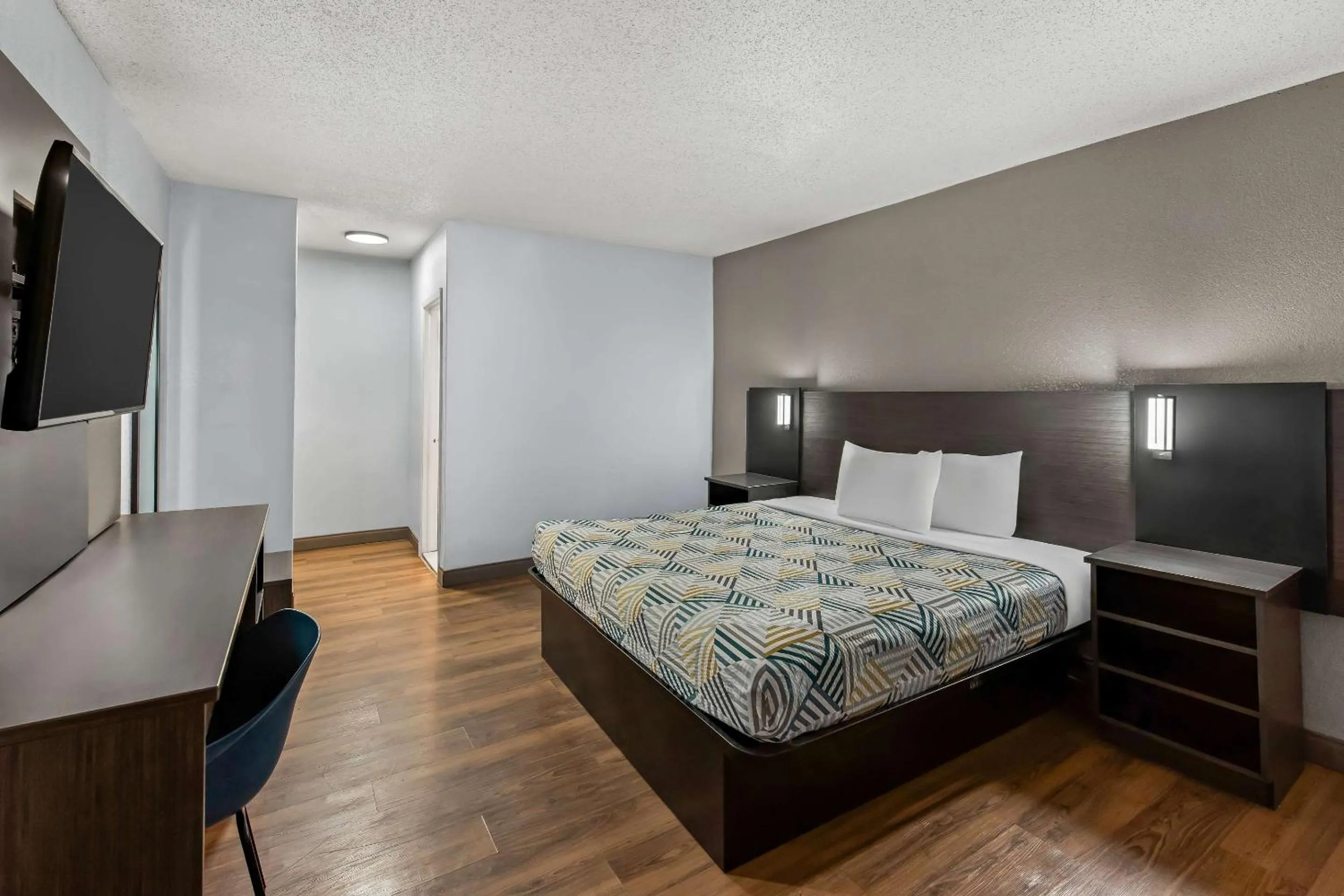 Bedroom, Bed in Motel 6 Lester - Philadelphia Airport