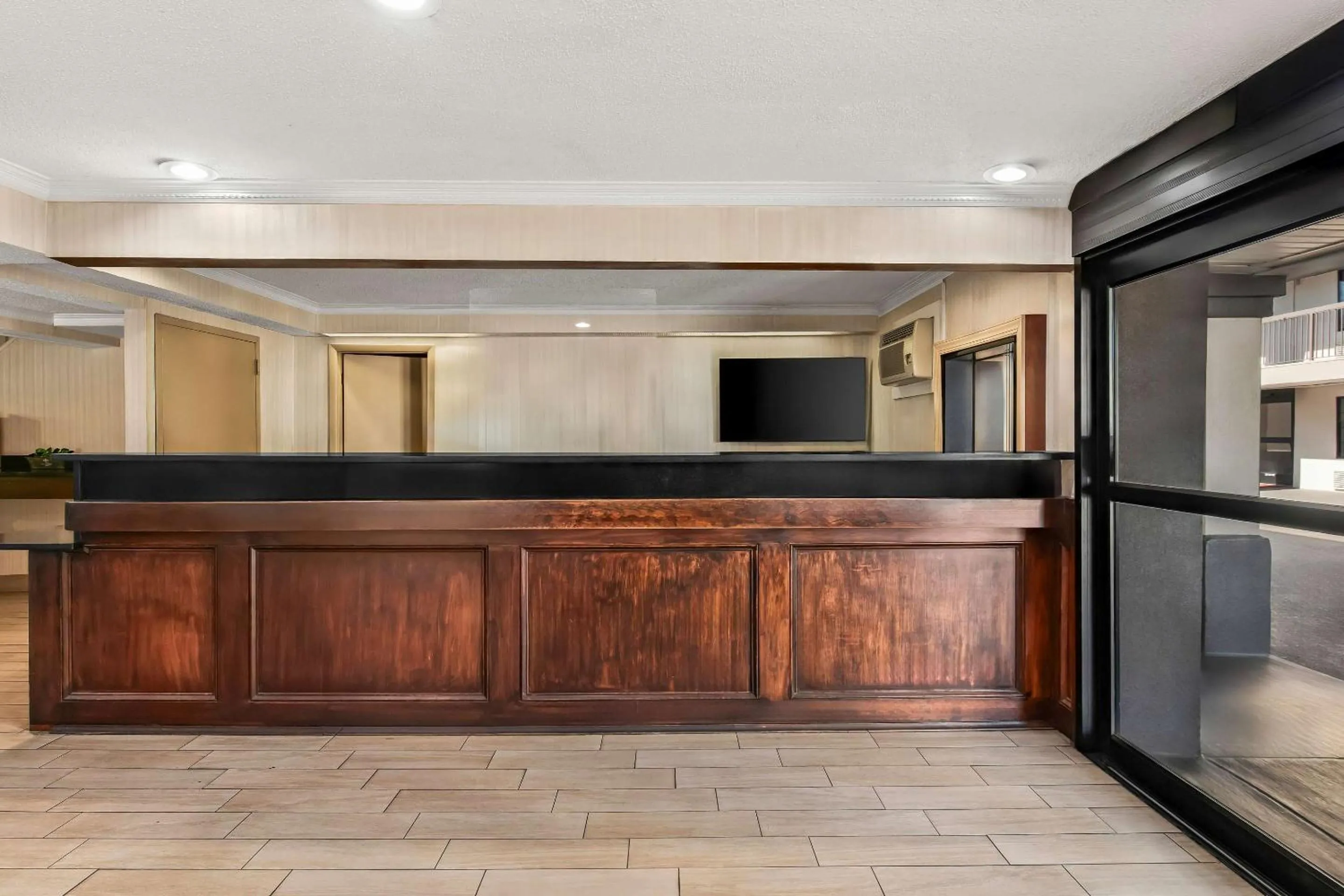 Lobby or reception in Motel 6 Lester - Philadelphia Airport