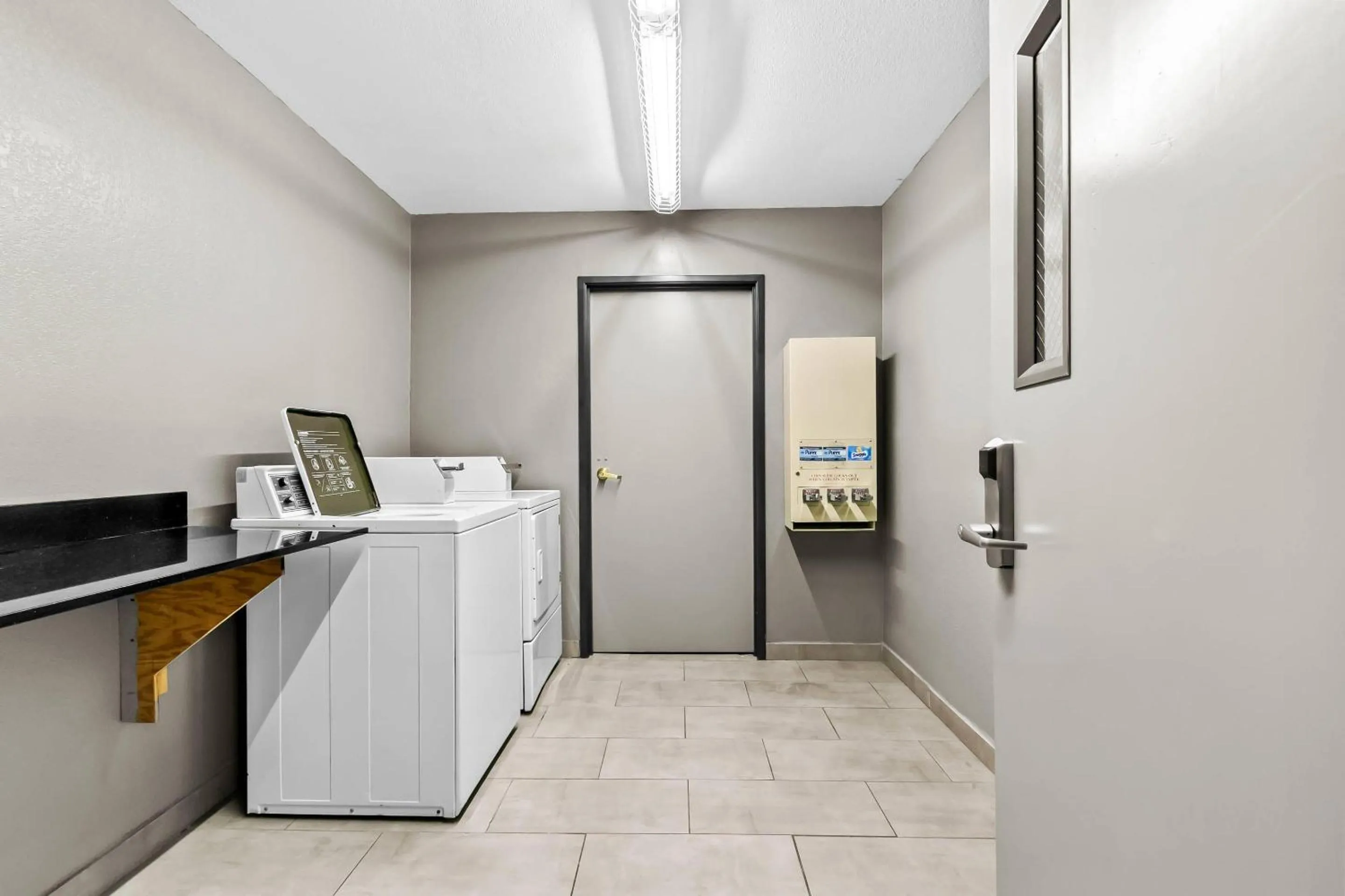 Other in Comfort Inn & Suites Grand Blanc-Flint