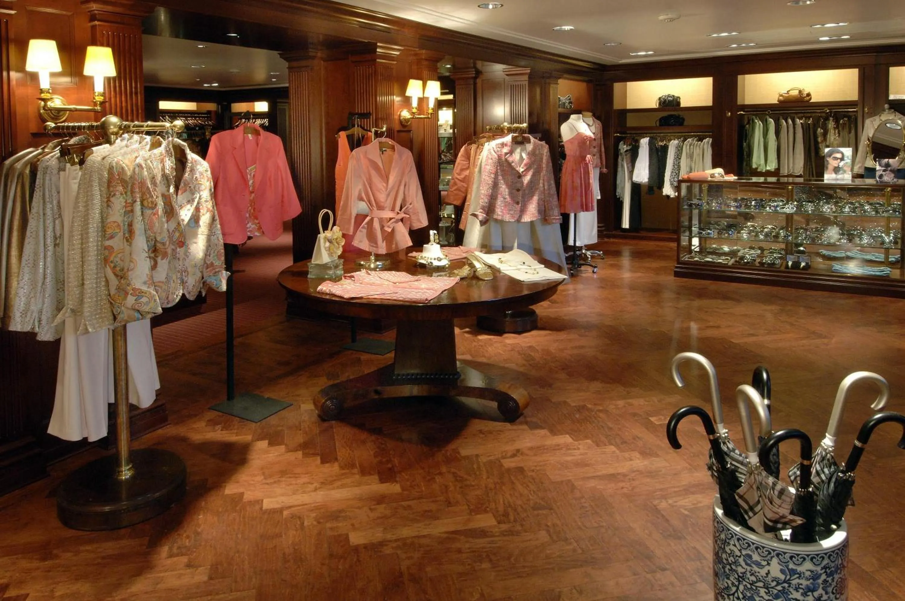 On-site shops in The Broadmoor