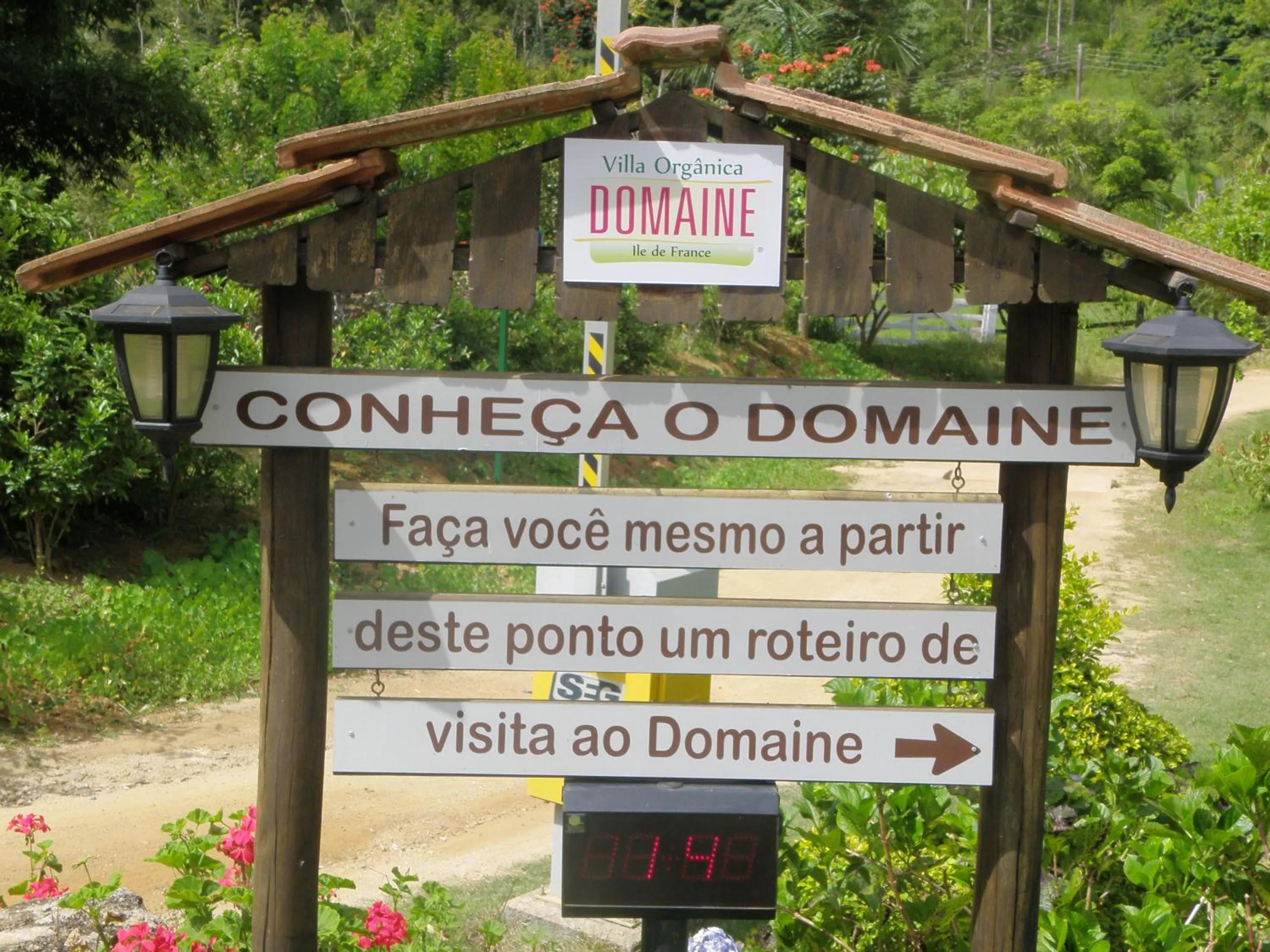 Day in Chez Domaine Pousada Organica