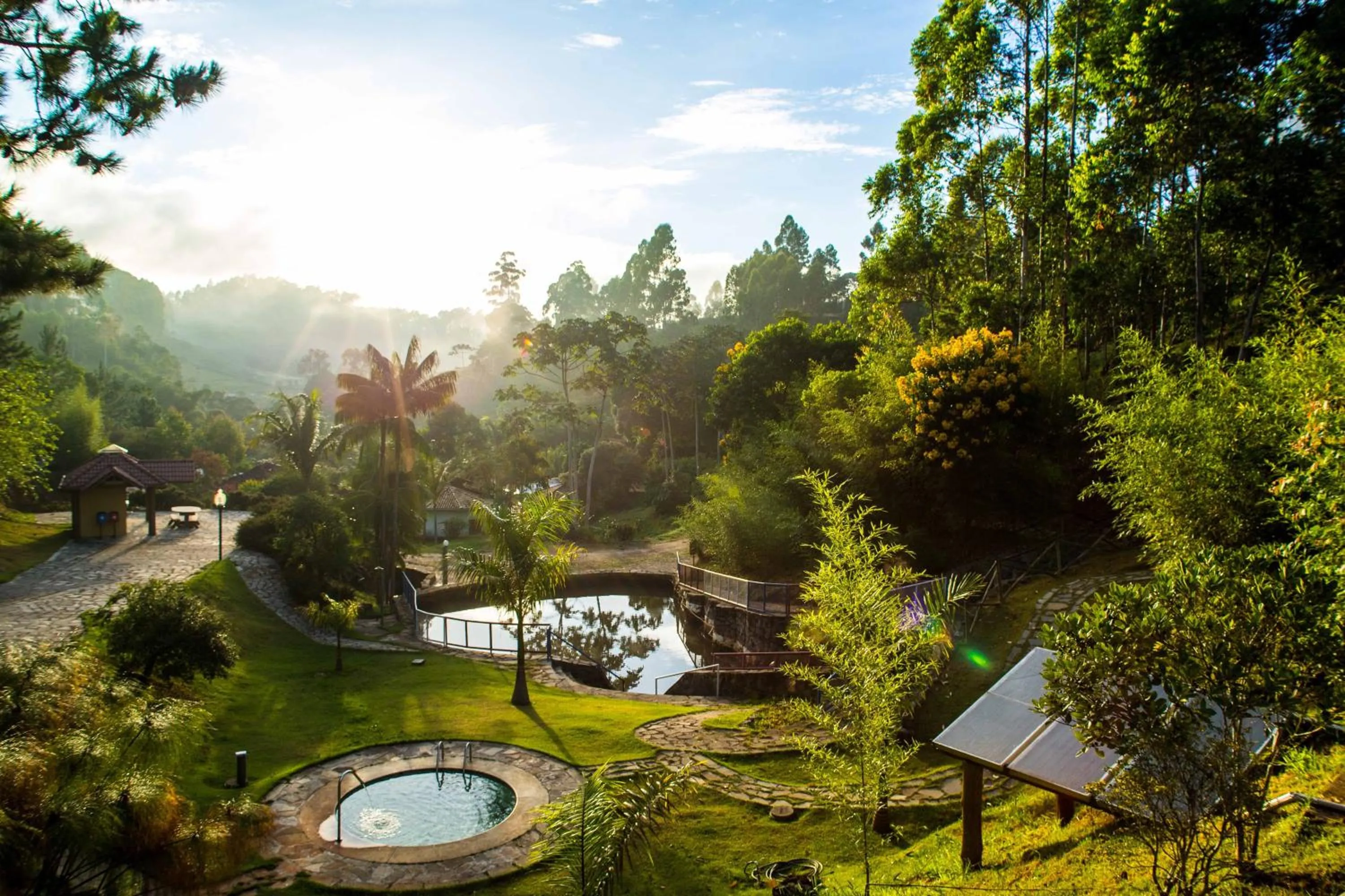 Swimming pool in Chez Domaine Pousada Organica