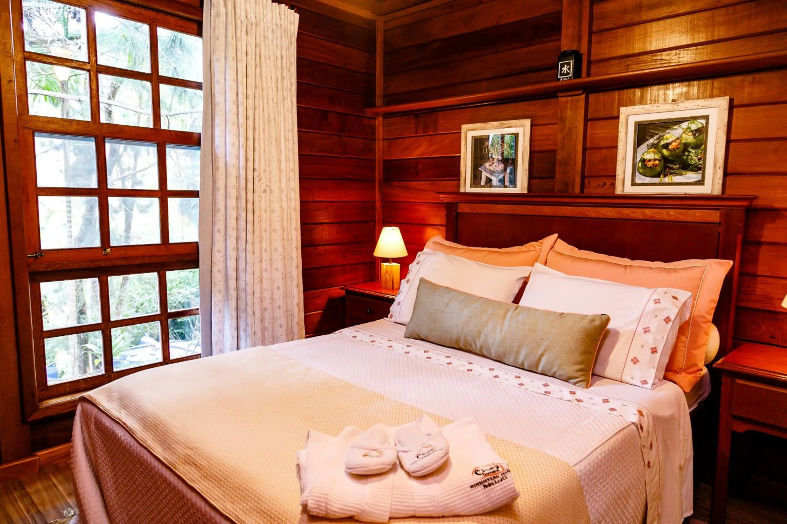 Photo of the whole room in Chez Domaine Pousada Organica