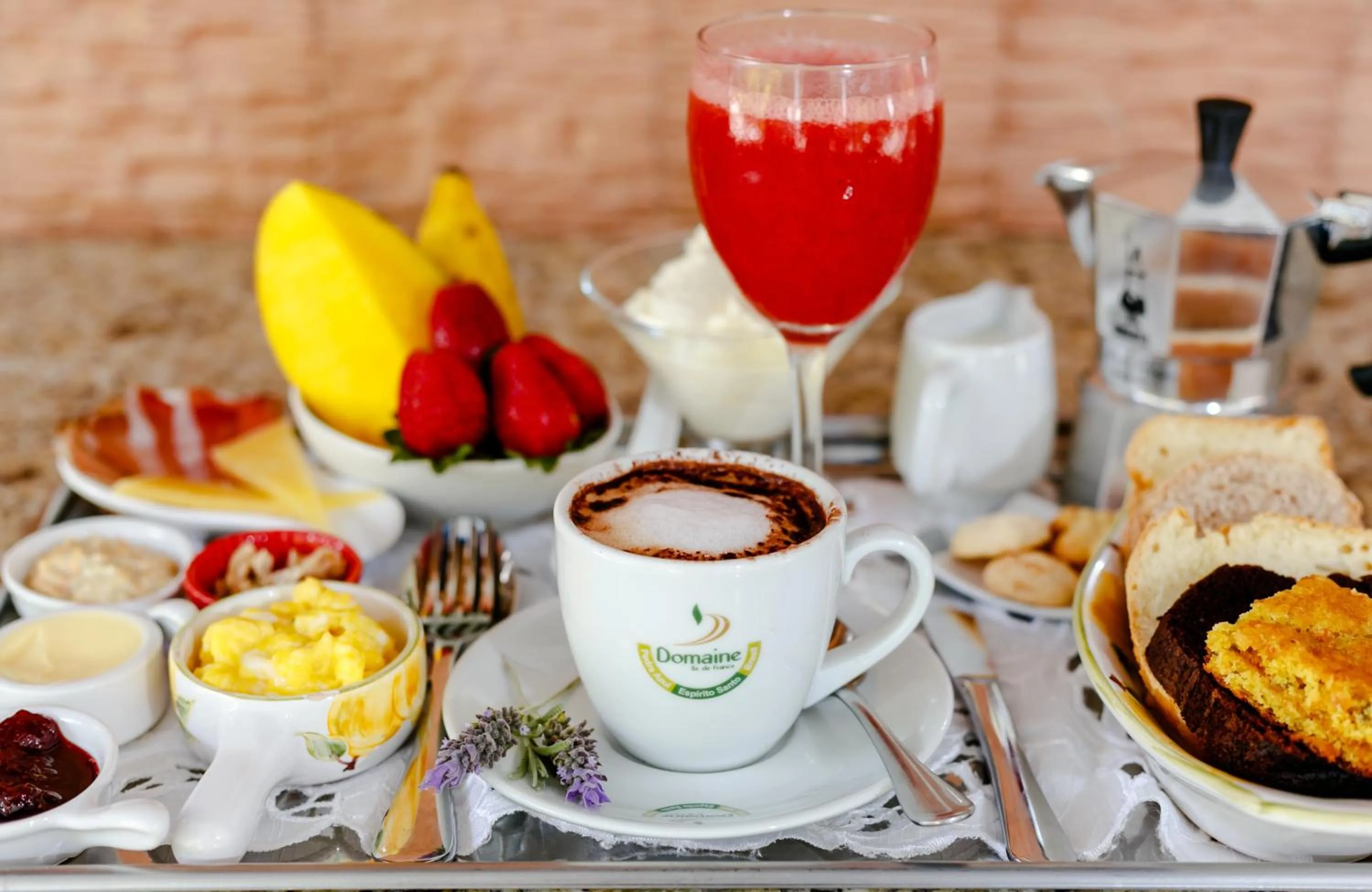 Restaurant/places to eat in Chez Domaine Pousada Organica