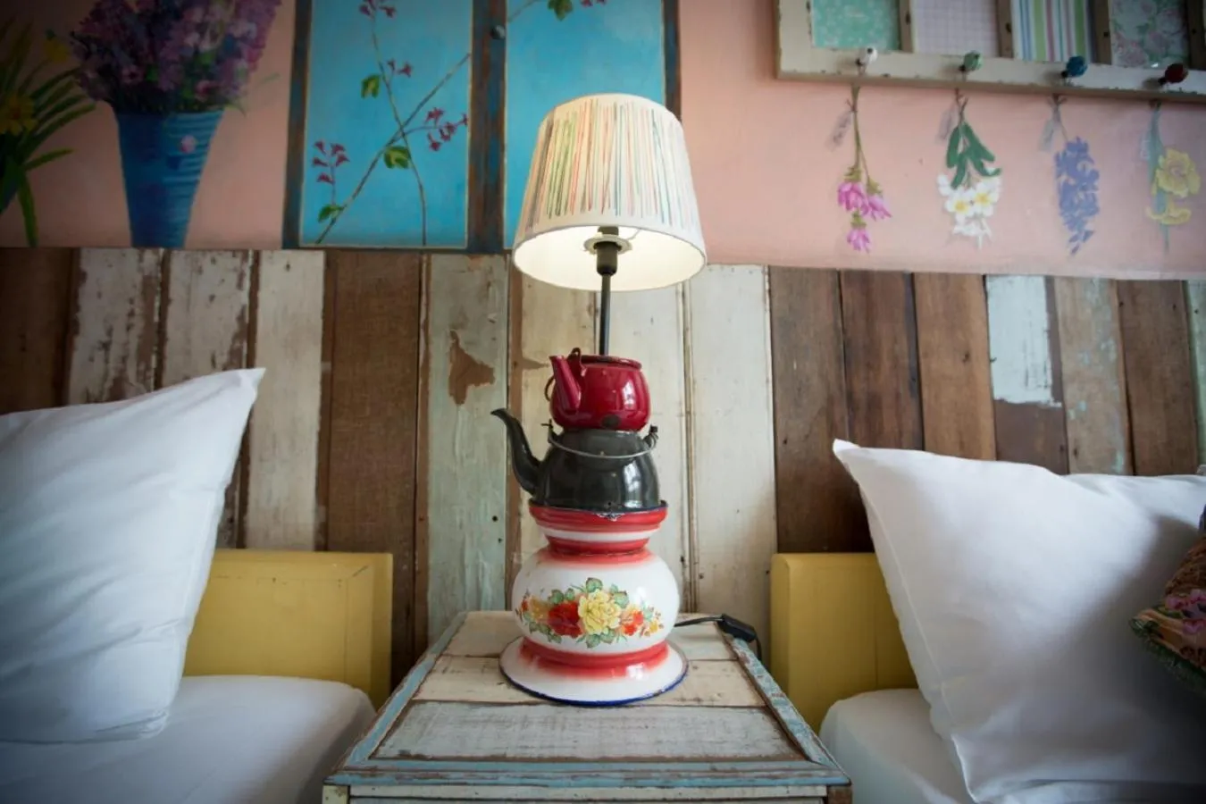 Photo of the whole room, Bed in Phranakorn-Nornlen