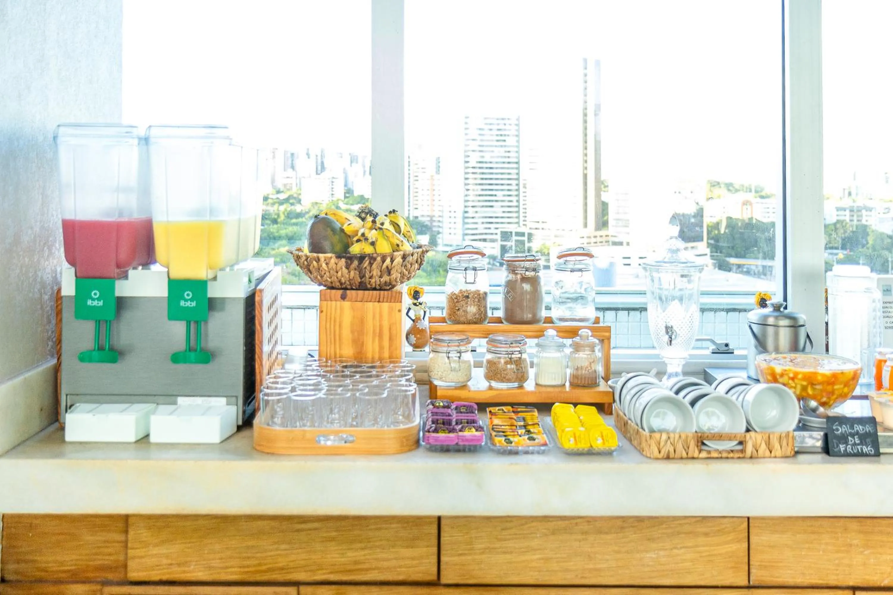 Food and drinks in Salvador Business & Flat by Avectur