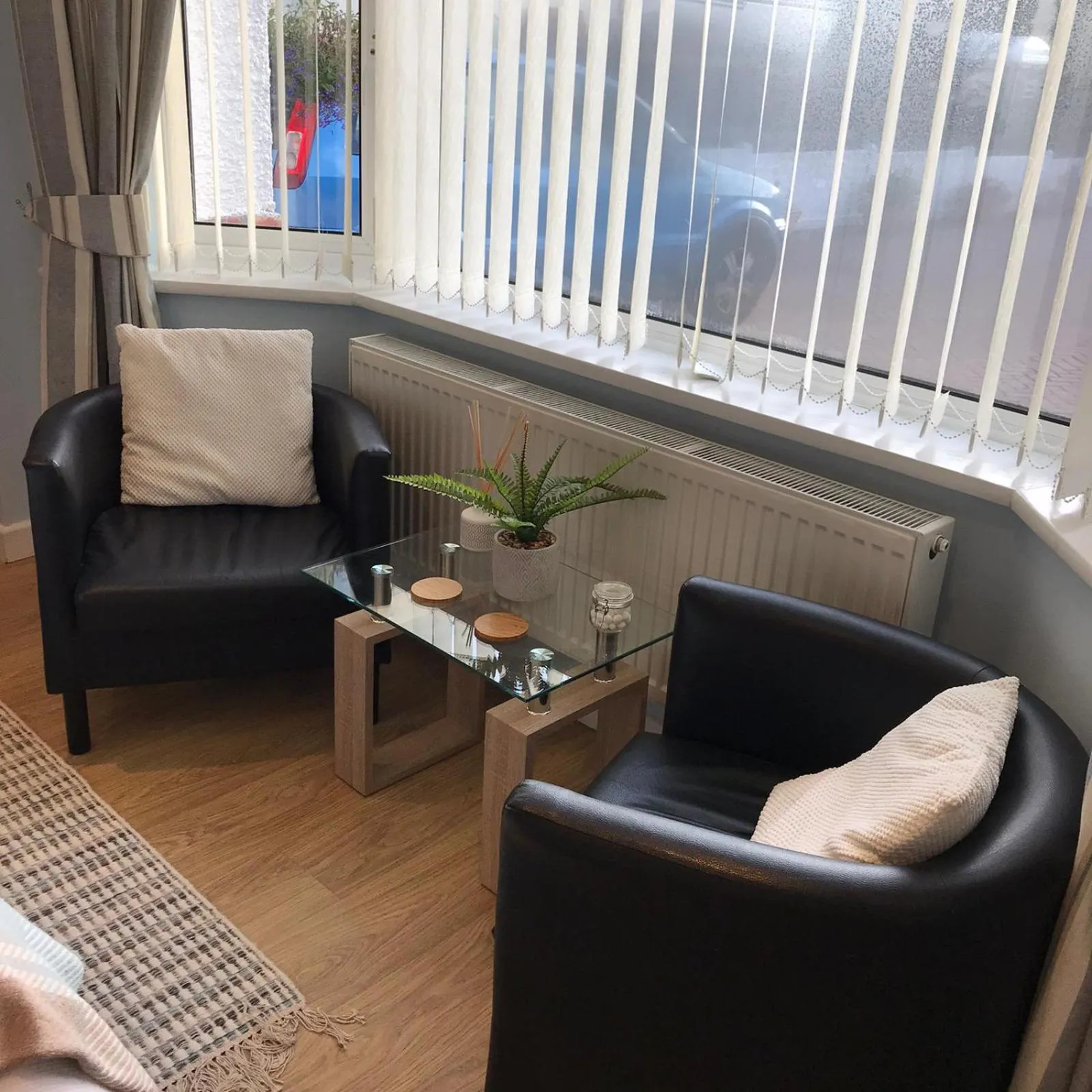 Seating area in Coast 77 B&B