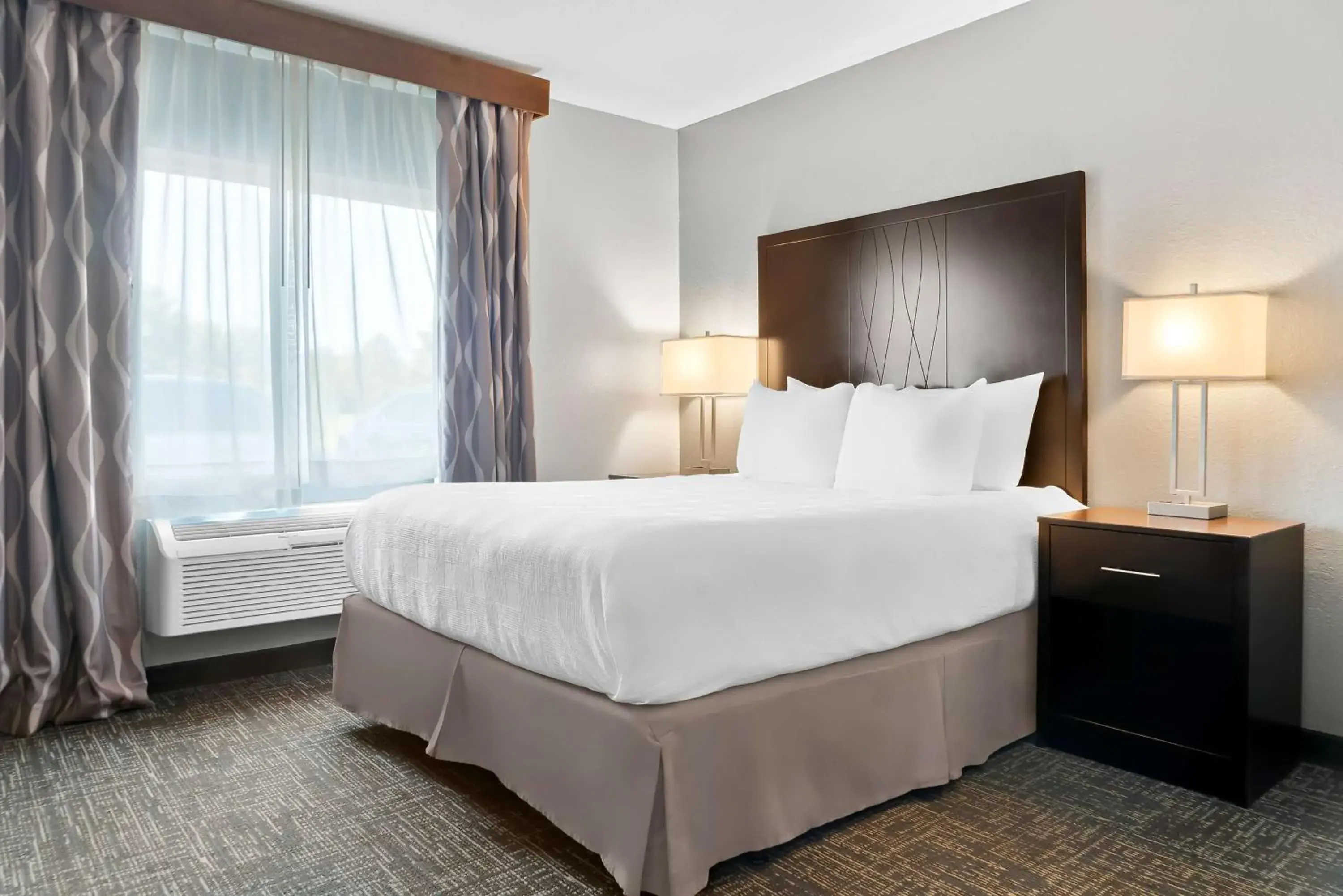 Queen Room - Disability Access in Best Western Plus Flint Airport Inn & Suites Queen Room - Disability Access in Best Western Plus Flint Airport Inn & Suites