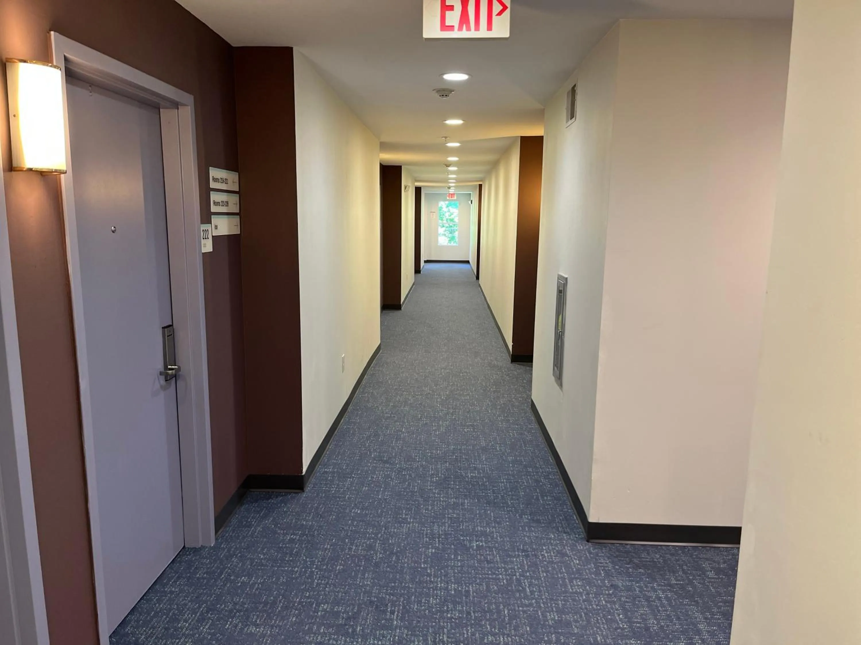 Property building in Tapa Hotel Inn & Suites