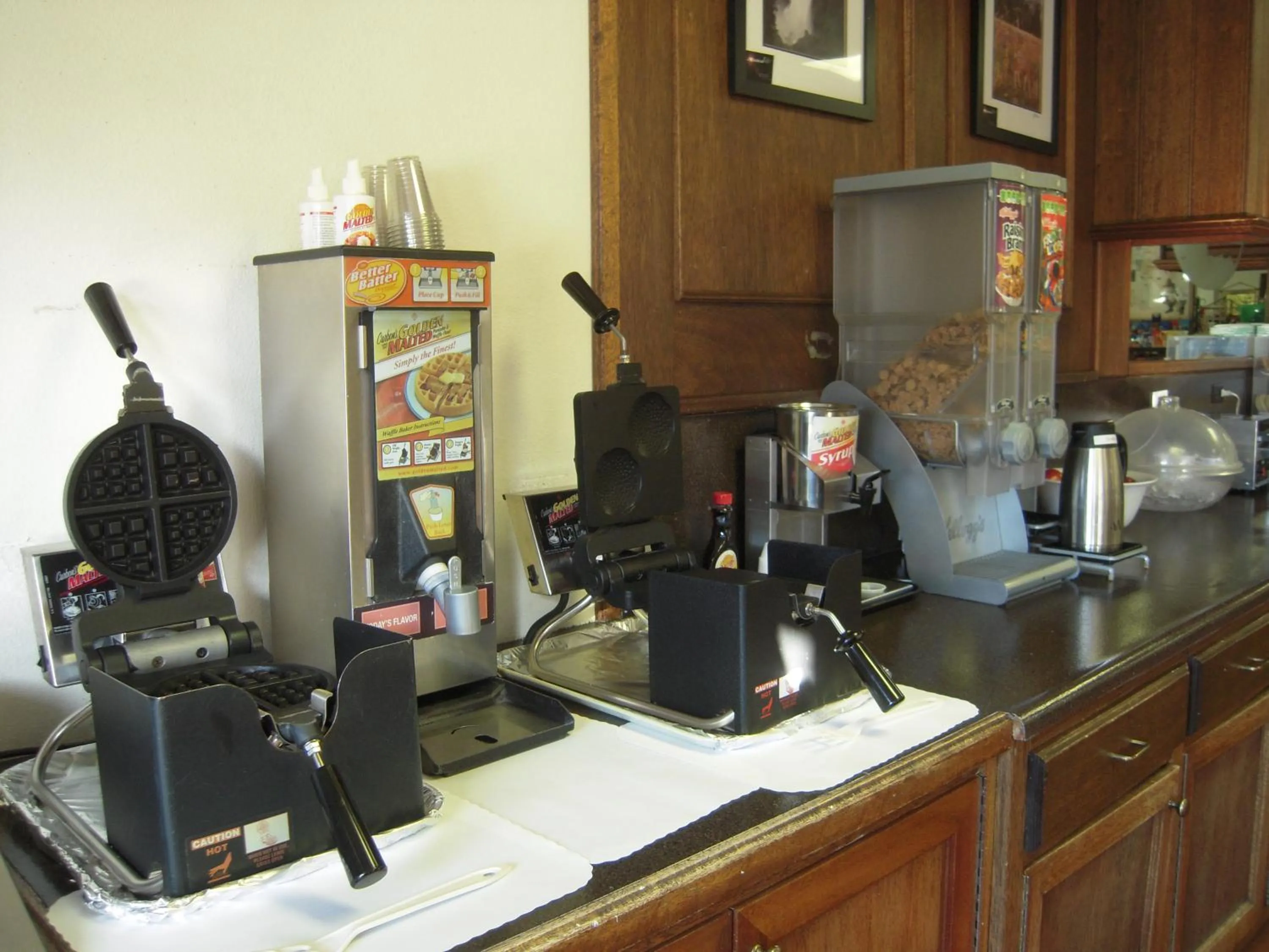 Breakfast in Miners Inn