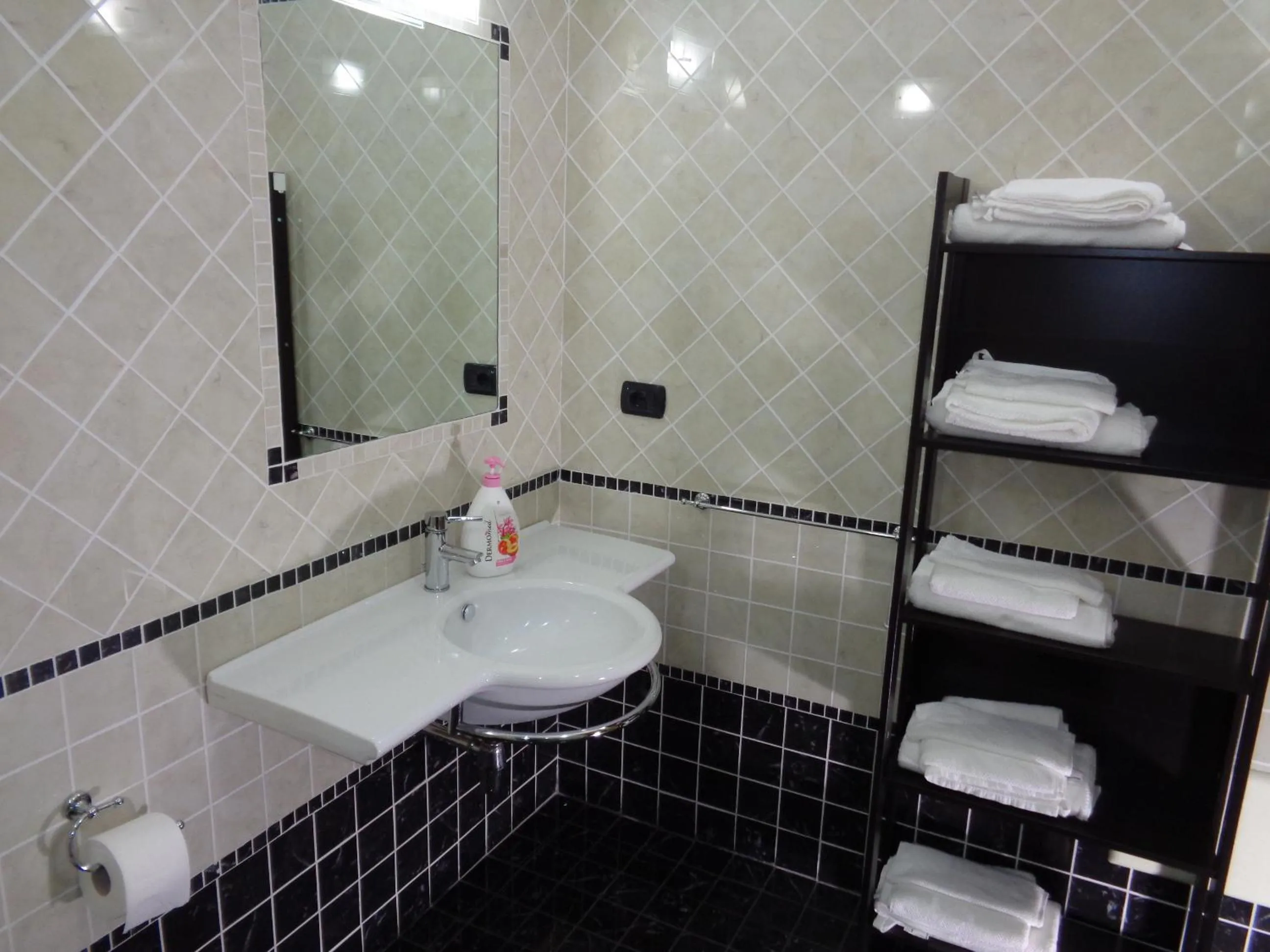 Bathroom in A Dream B&B Napoli