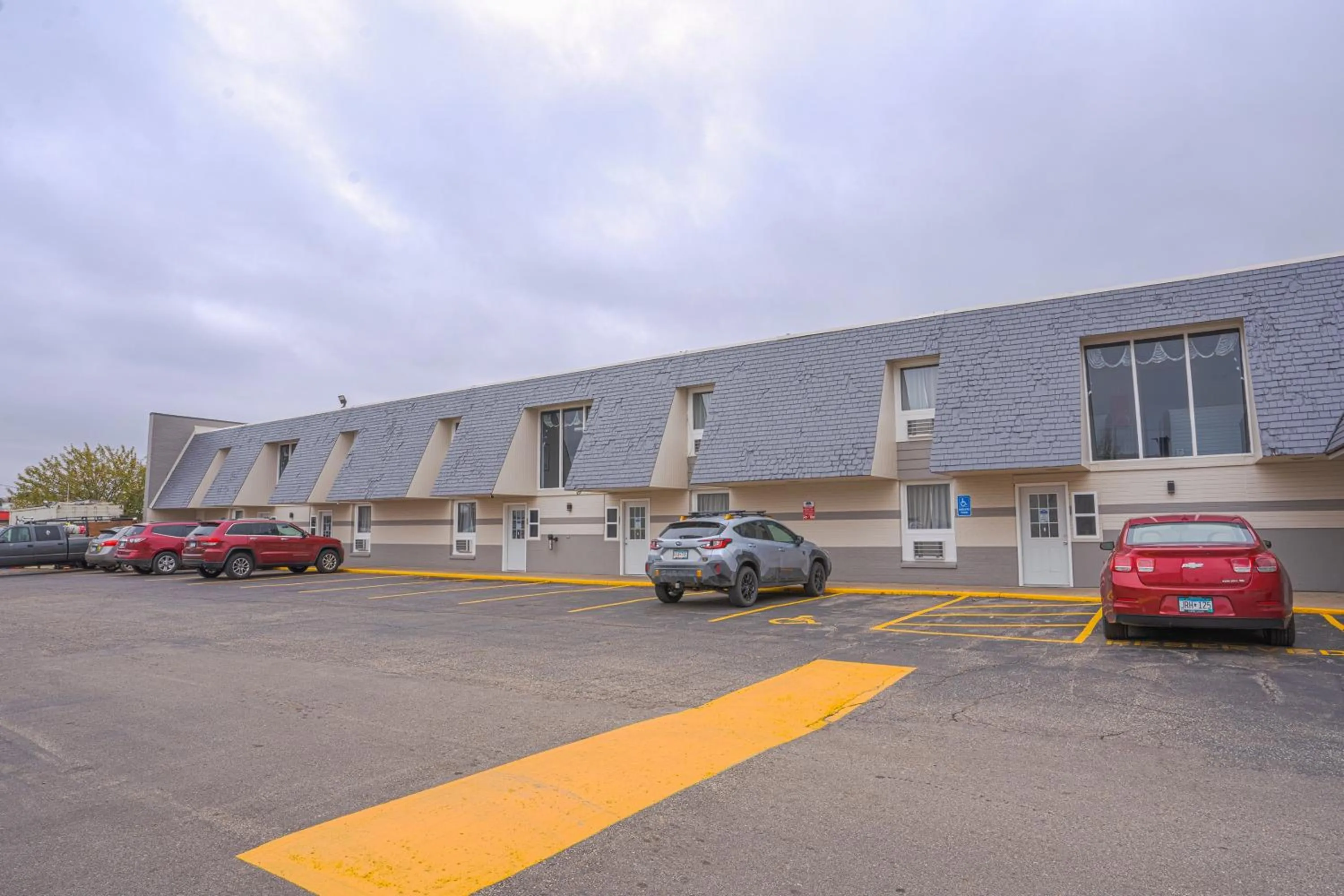 On site in Executive Inn Owatonna Hwy 35