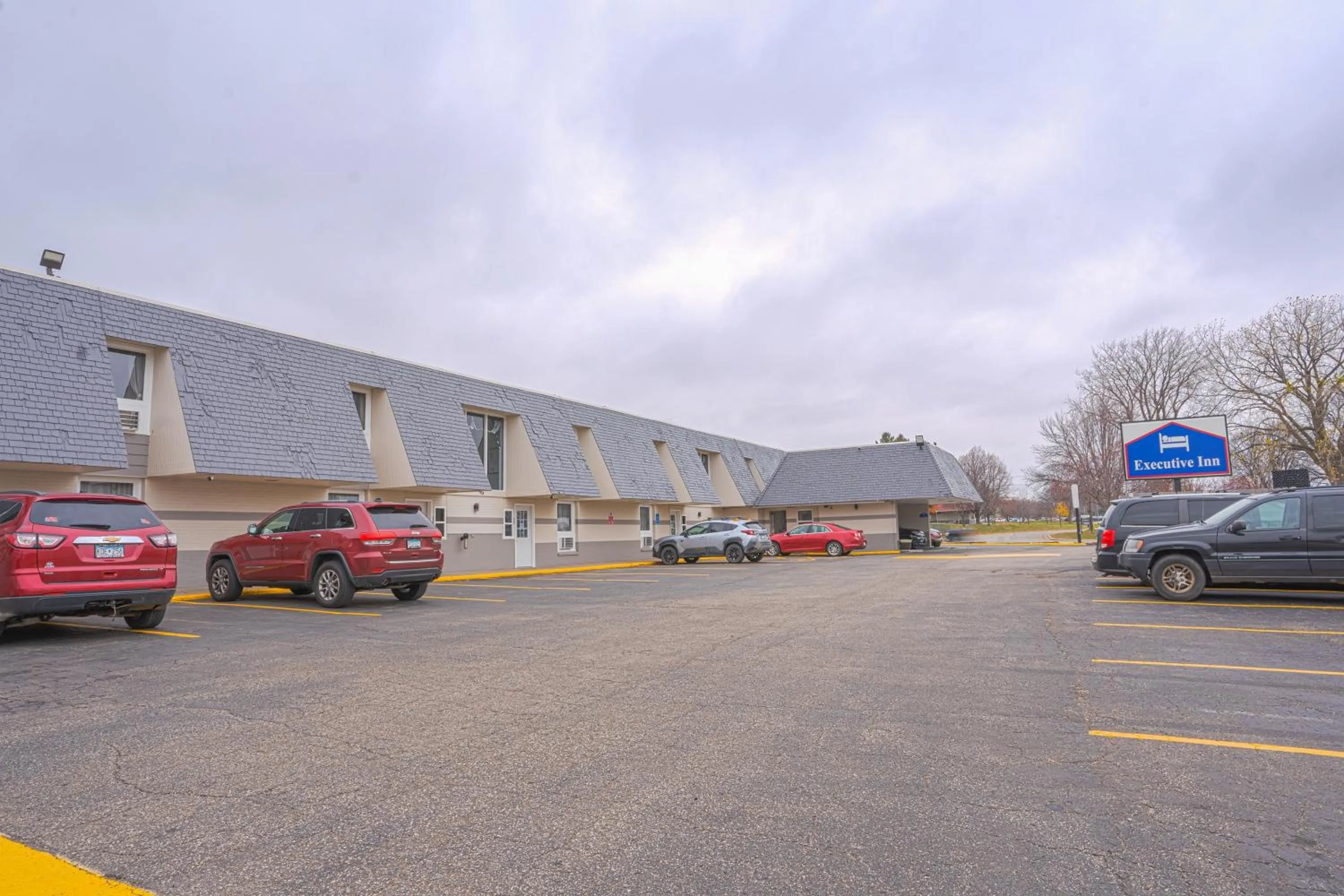 On site in Executive Inn Owatonna Hwy 35