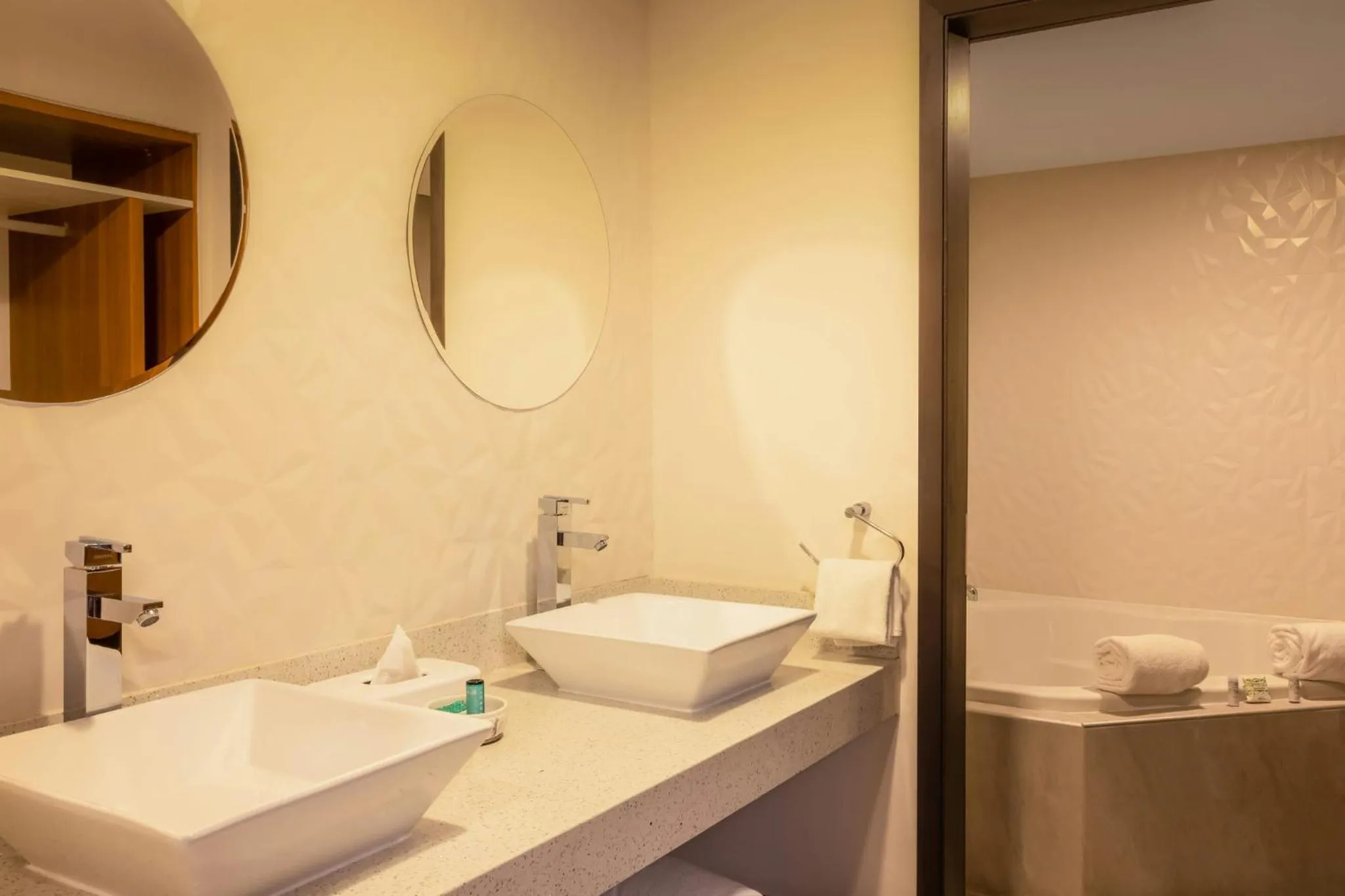 Photo of the whole room in Gamma Ciudad Juarez