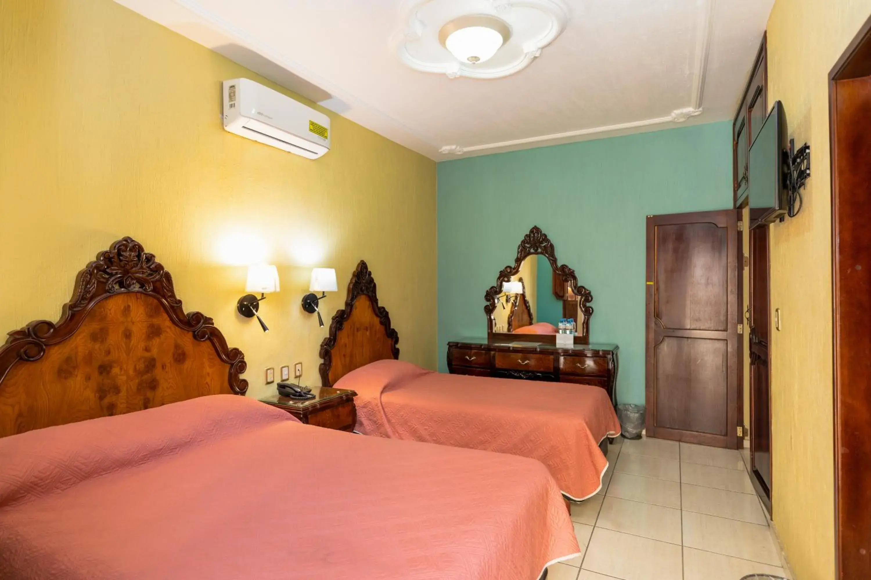 Twin Room in Hotel Casa Dulce Maria Twin Room in Hotel Casa Dulce Maria