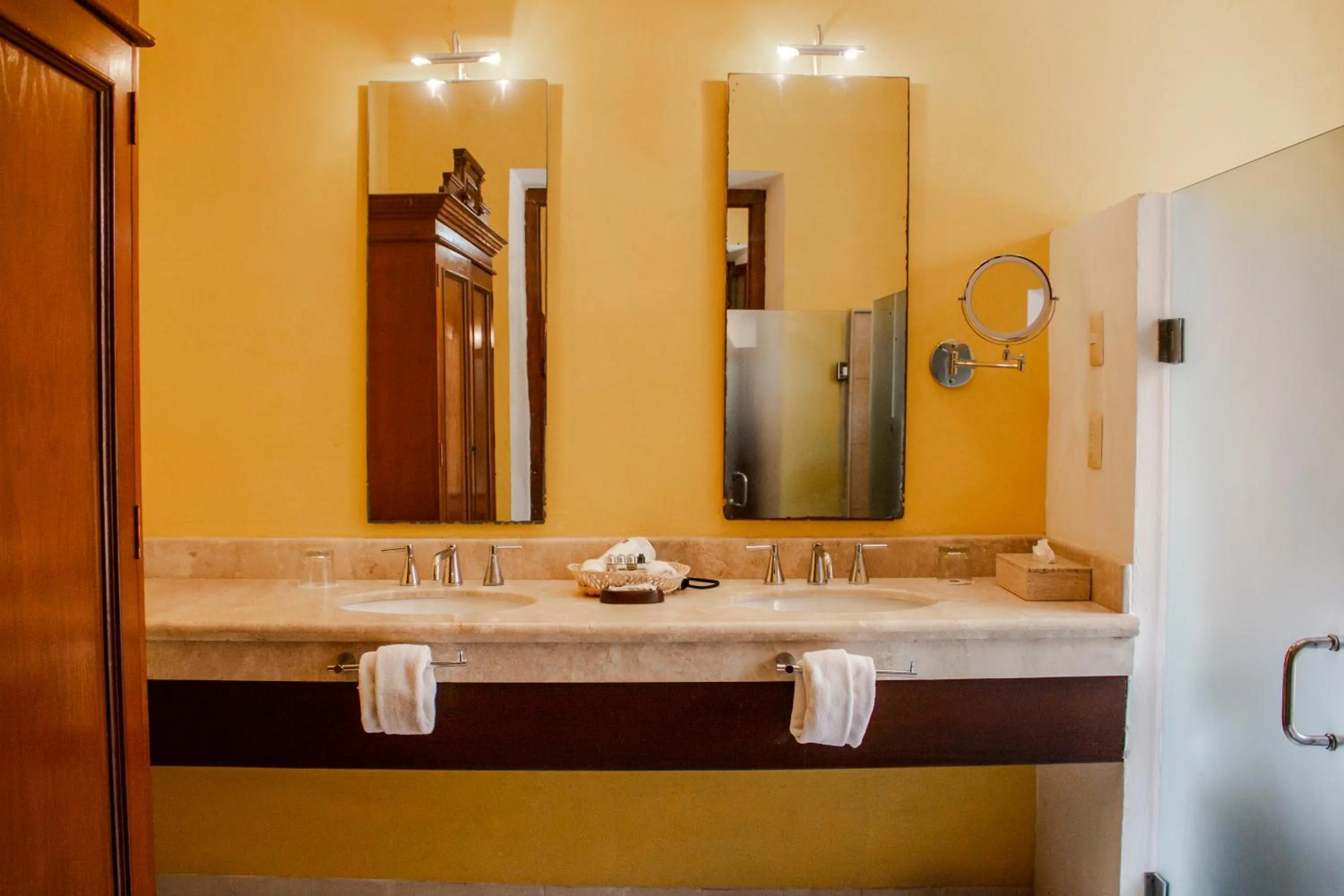 Bathroom in Hotel Boutique Casa Don Gustavo, Campeche