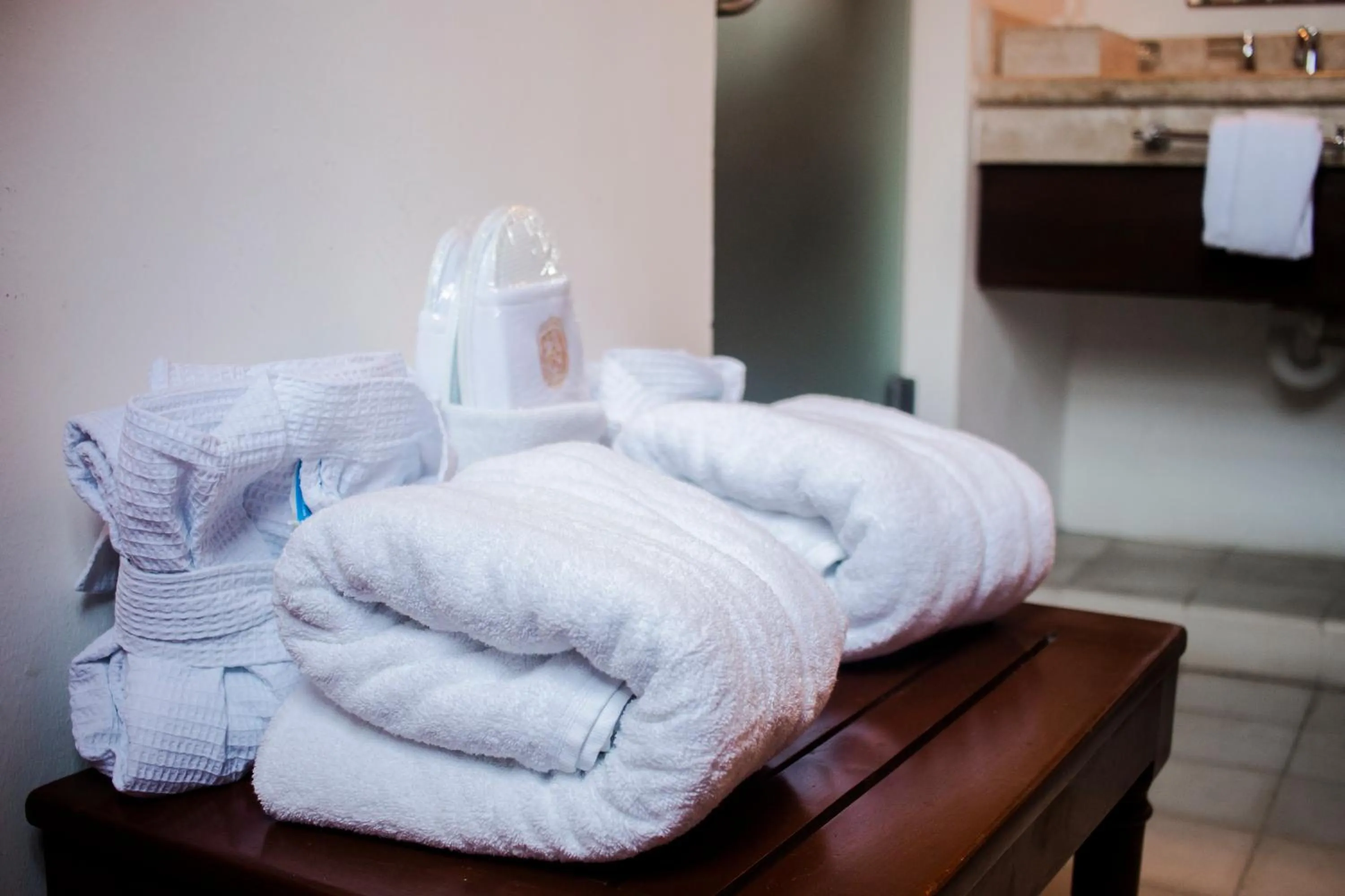 Bathroom, Bed in Hotel Boutique Casa Don Gustavo, Campeche
