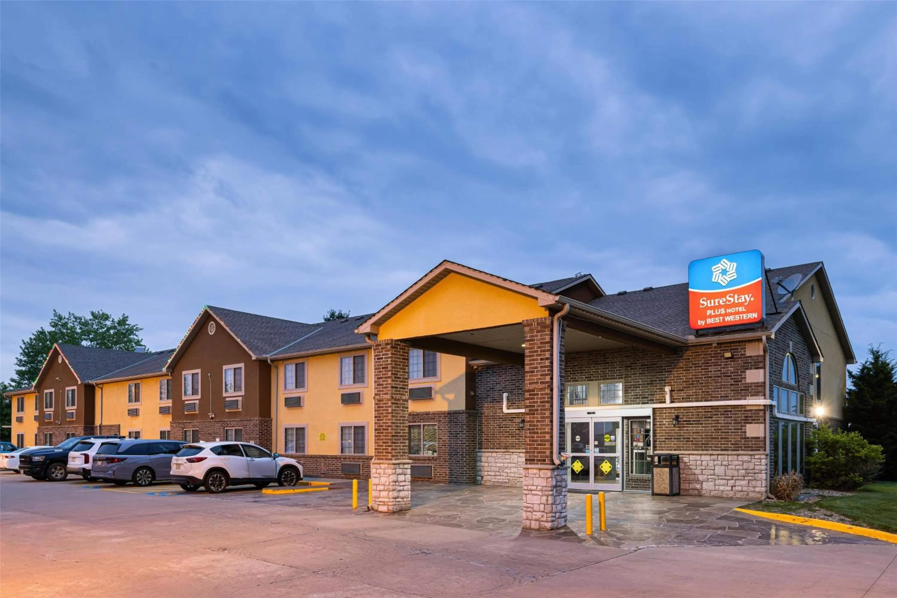 Property building in SureStay Plus Hotel by Best Western Kearney