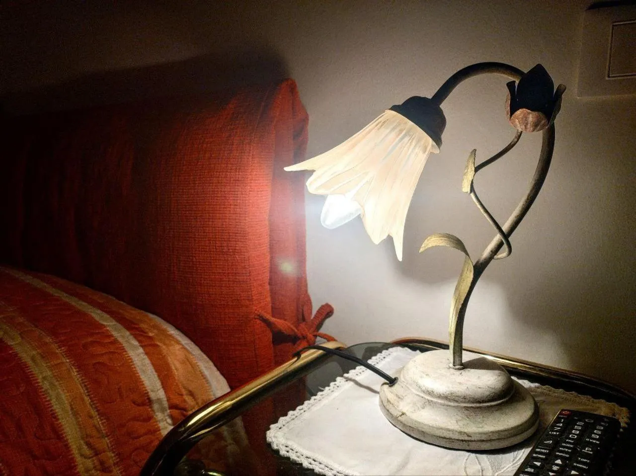 Bed in MAYFLOWERS B&B Zona Ospedale Cisanello Pisa