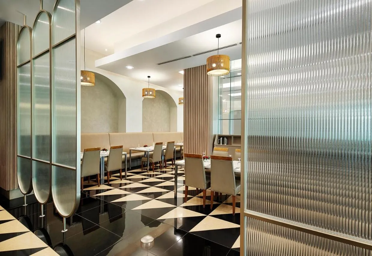 Restaurant/places to eat in Nilai Springs Resort Hotel