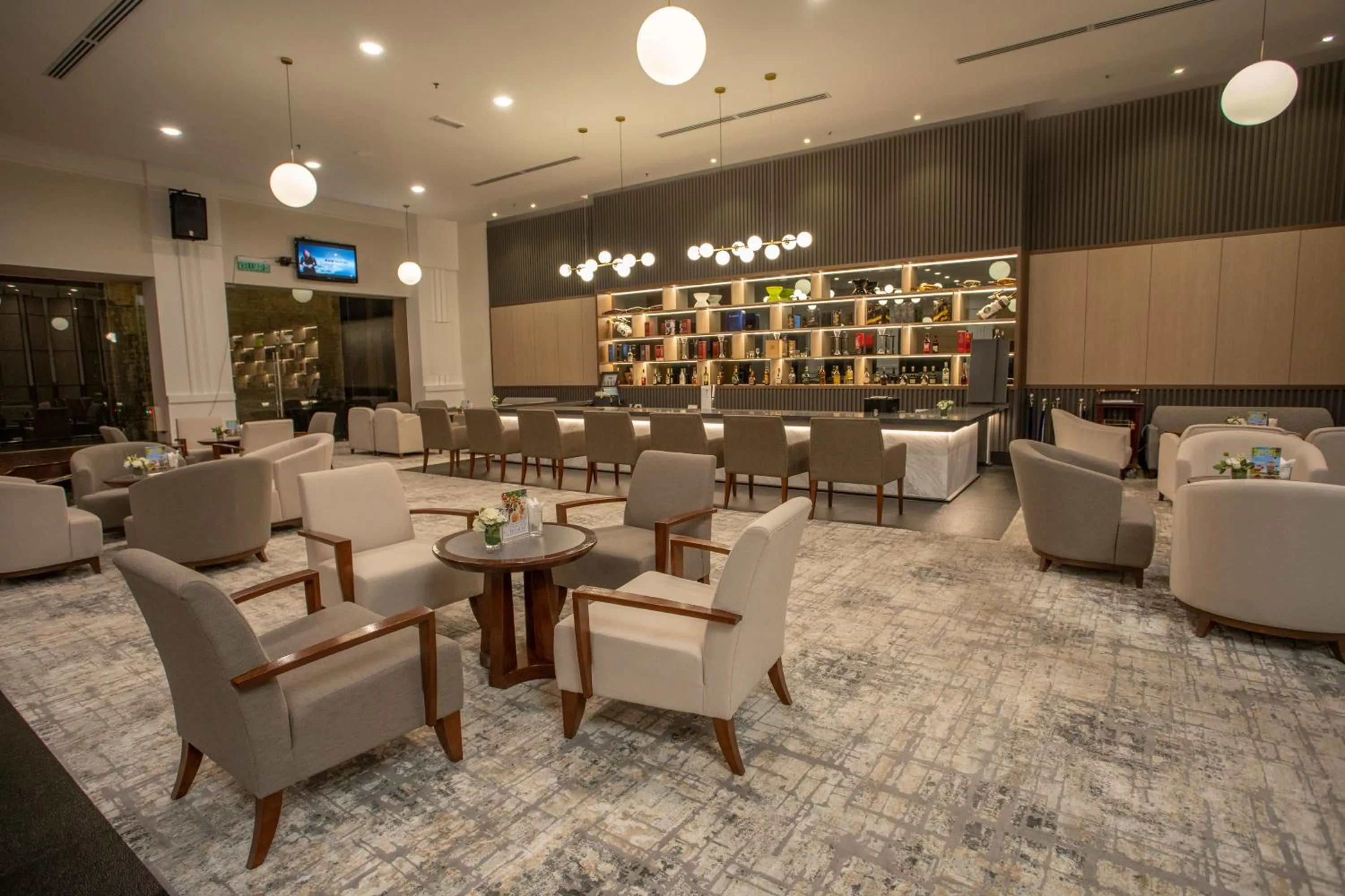 Restaurant/places to eat in Nilai Springs Resort Hotel