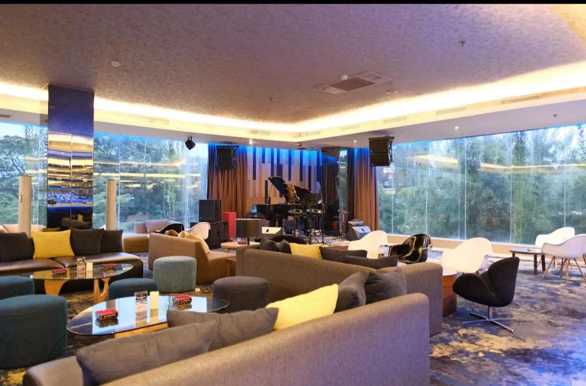 Lounge or bar in The Premiere Pekanbaru