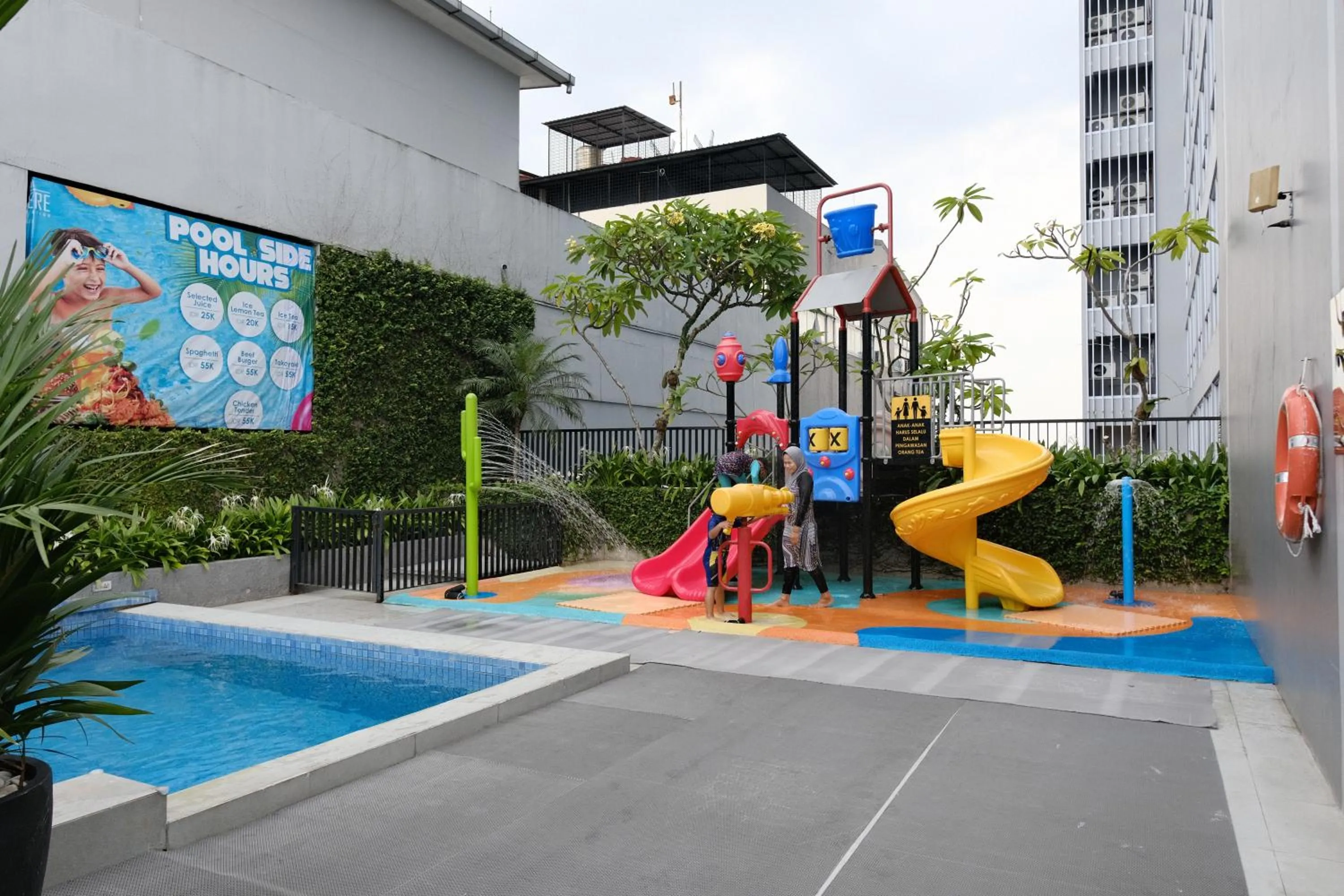 Swimming pool in The Premiere Pekanbaru
